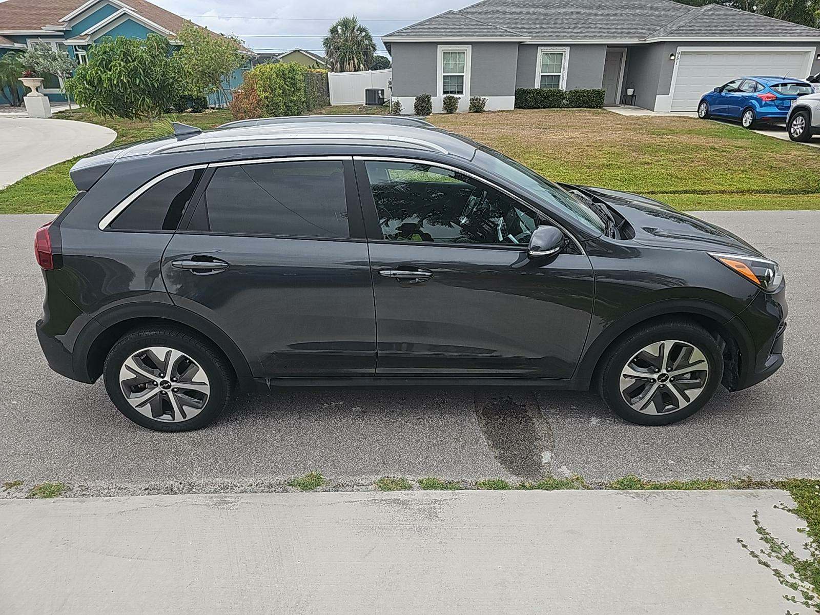 2022 Kia Niro EV EX FWD