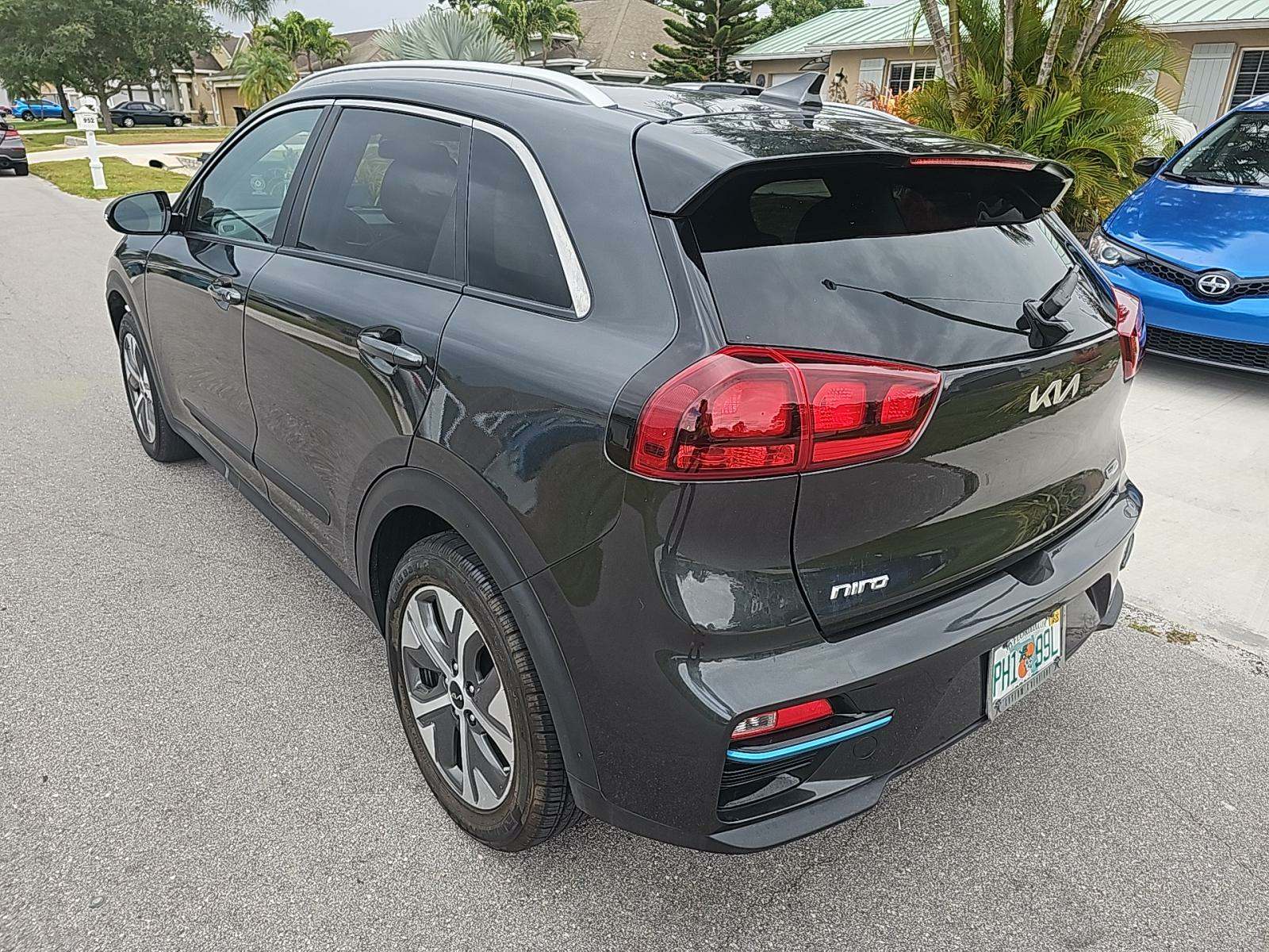 2022 Kia Niro EV EX FWD