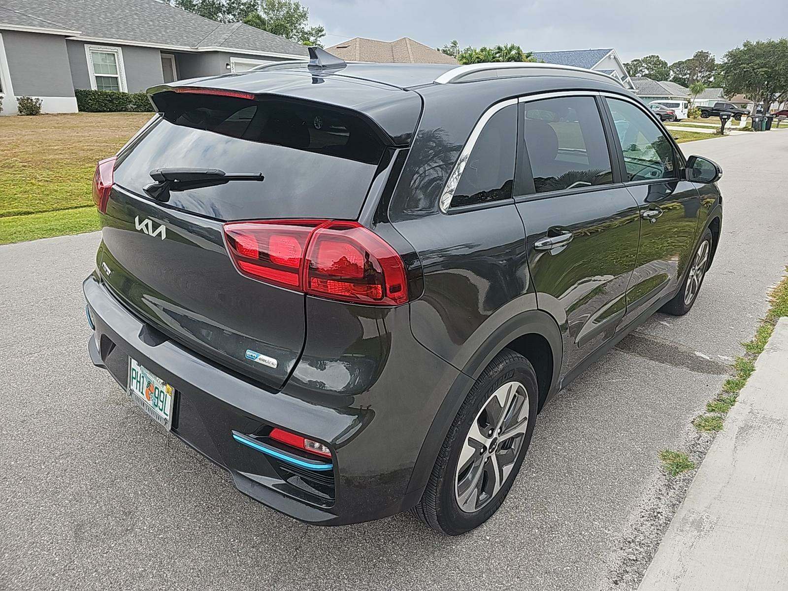 2022 Kia Niro EV EX FWD
