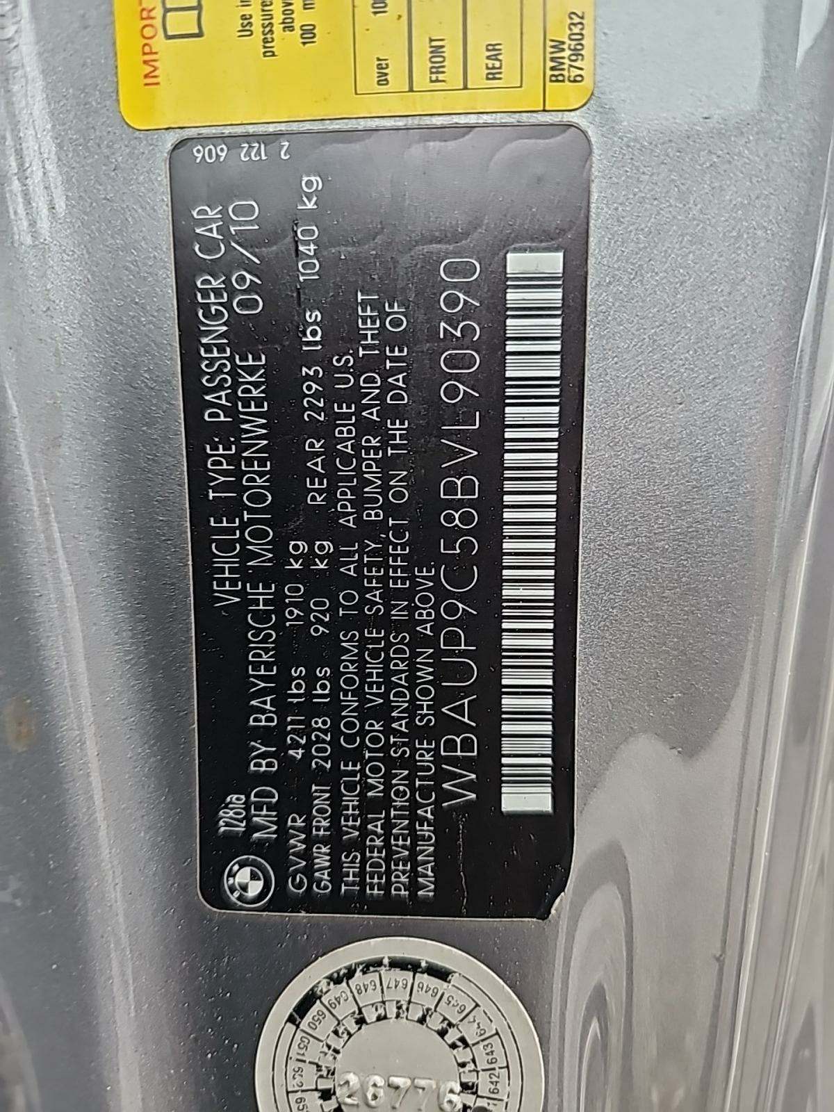 2011 BMW 1 Series 128i RWD