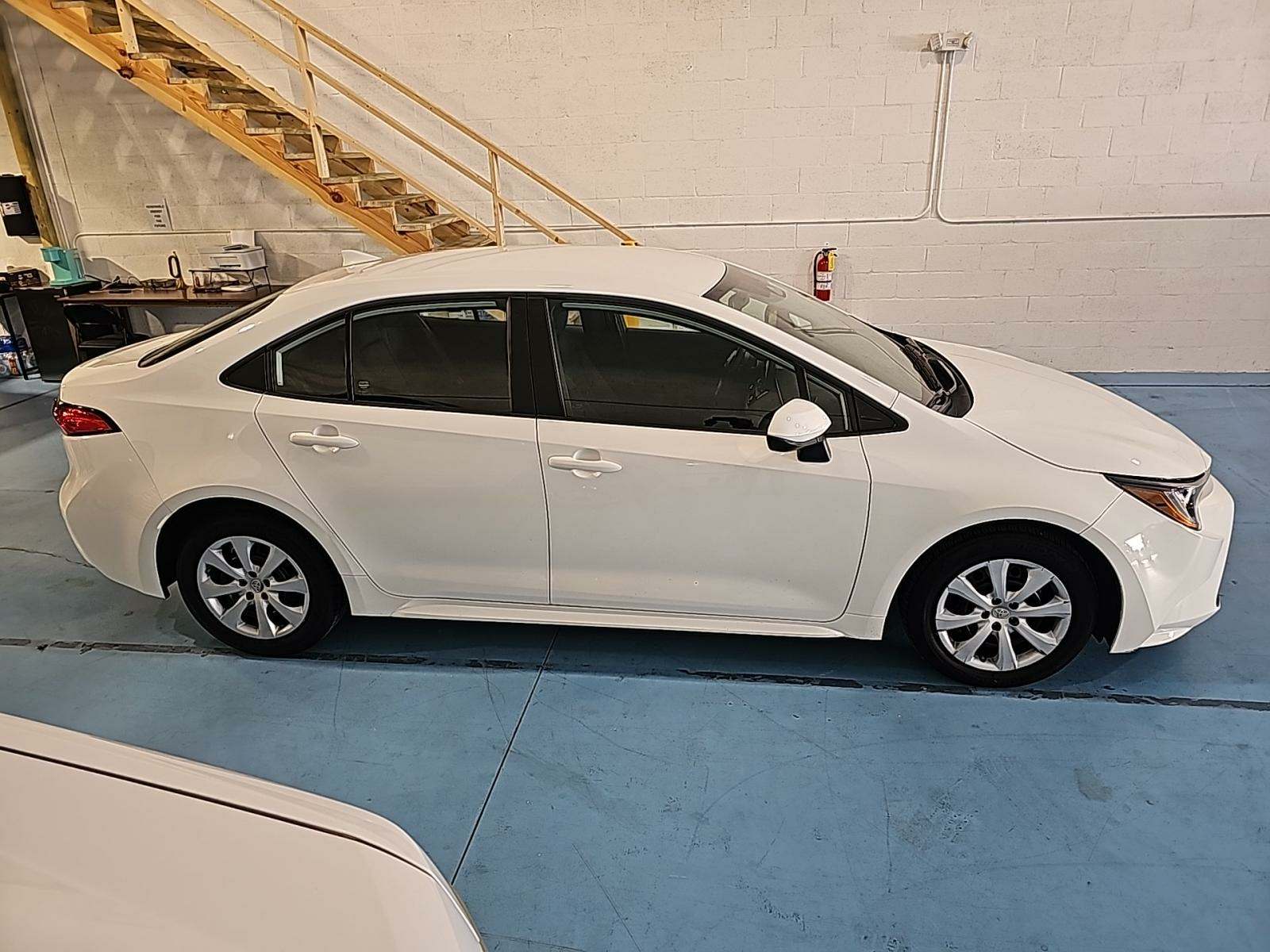 2023 Toyota Corolla LE FWD