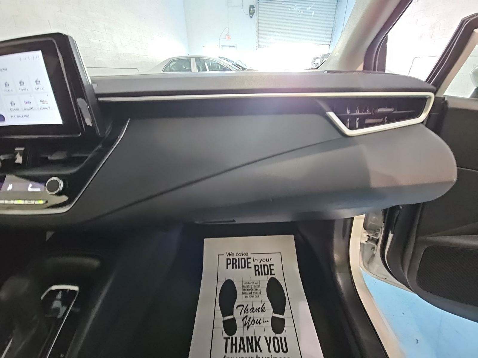 2023 Toyota Corolla LE FWD