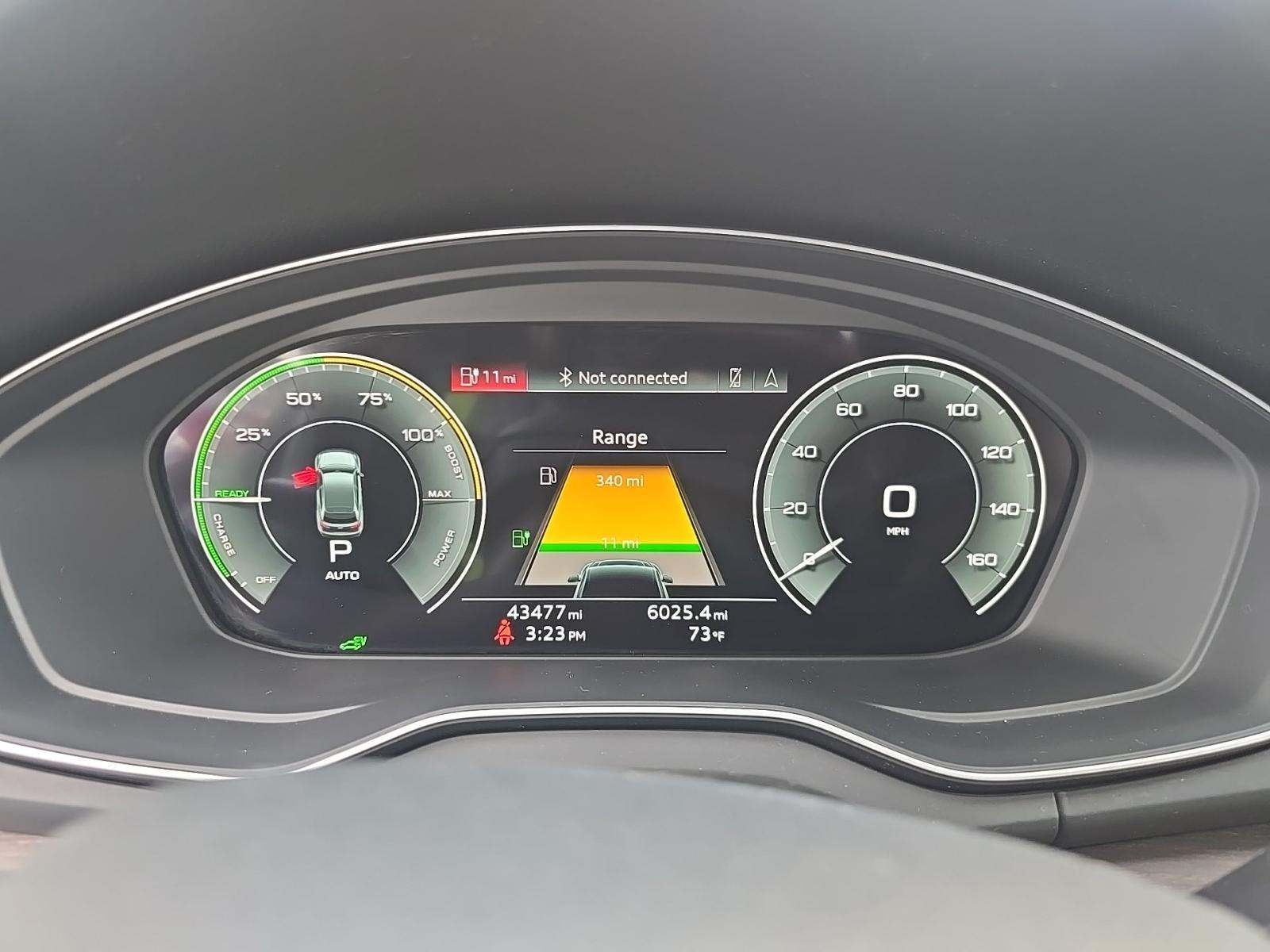 2022 Audi Q5 e Plug-In Hybrid S line Premium Plus AWD