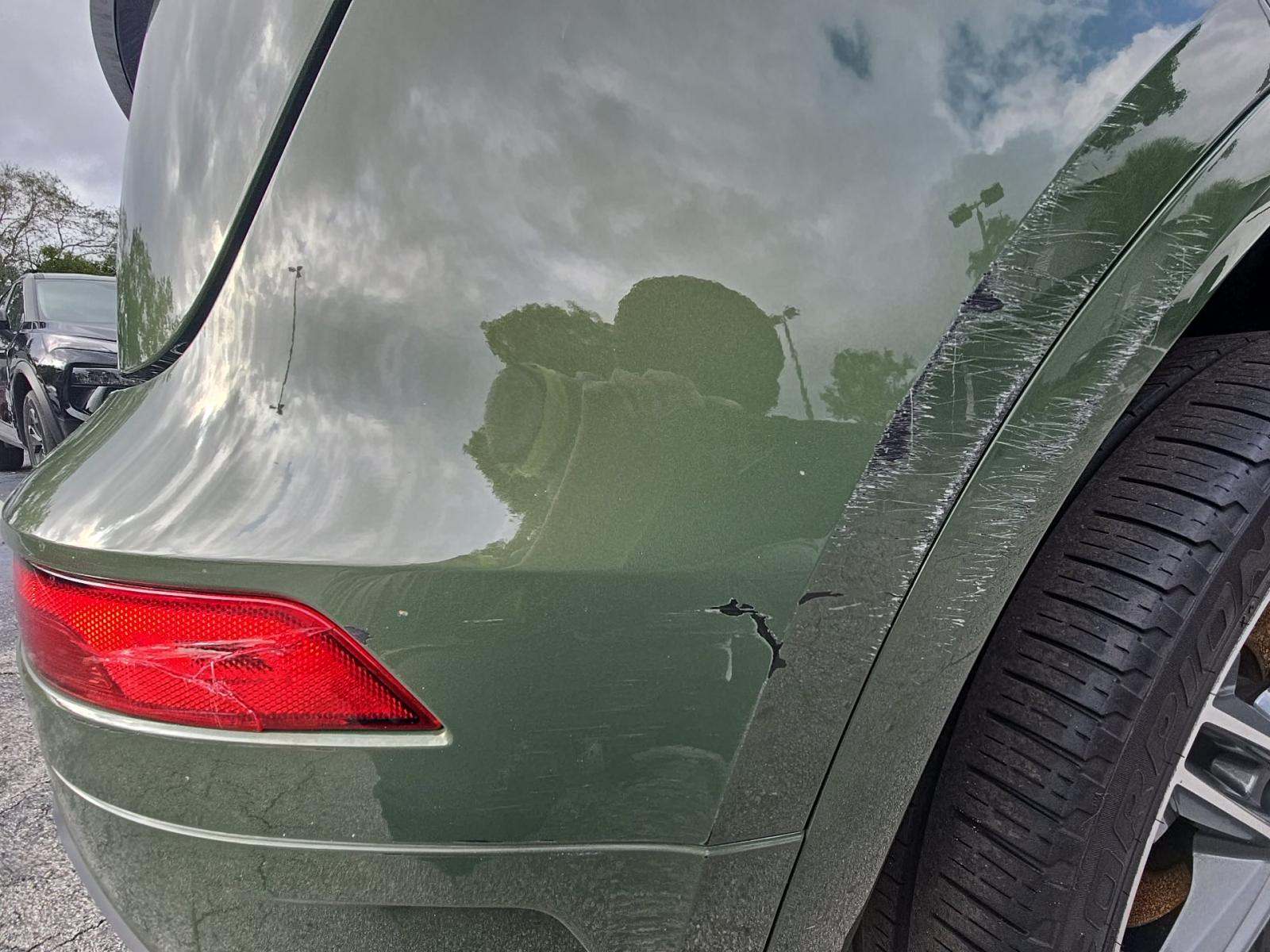 2022 Audi Q5 e Plug-In Hybrid S line Premium Plus AWD