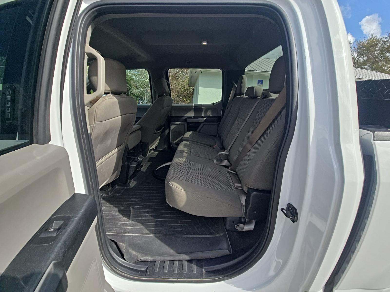 FORD F-150 - 9