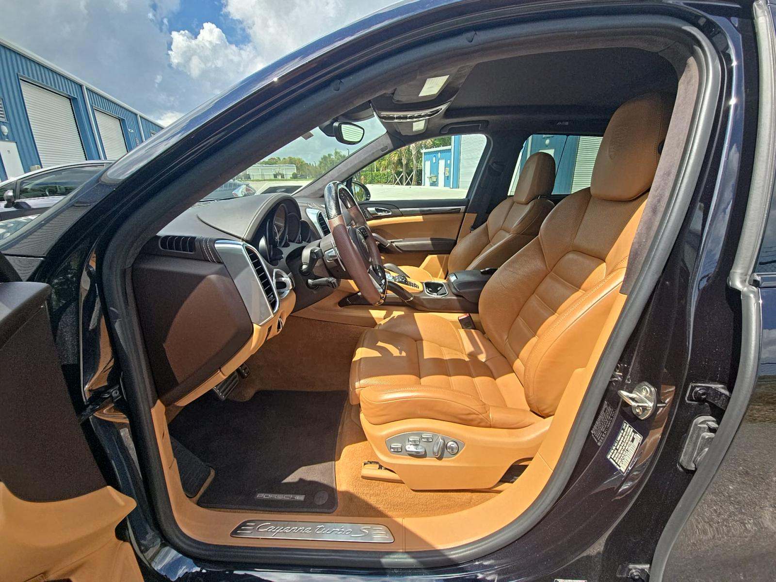 PORSCHE CAYENNE - 2