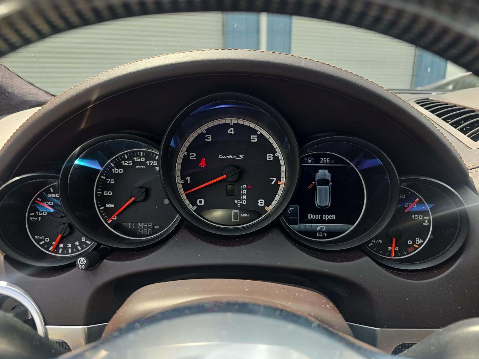 PORSCHE CAYENNE - 5