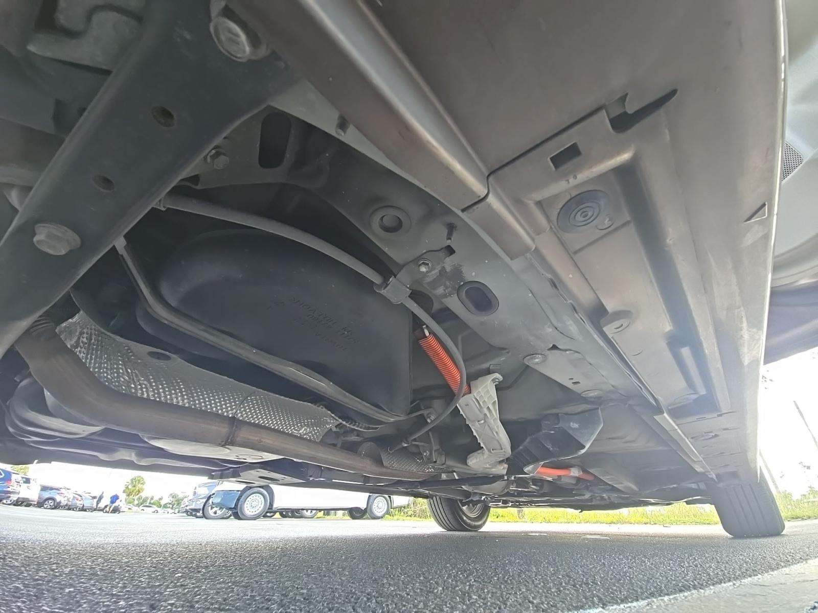 2017 Toyota Prius v Four FWD