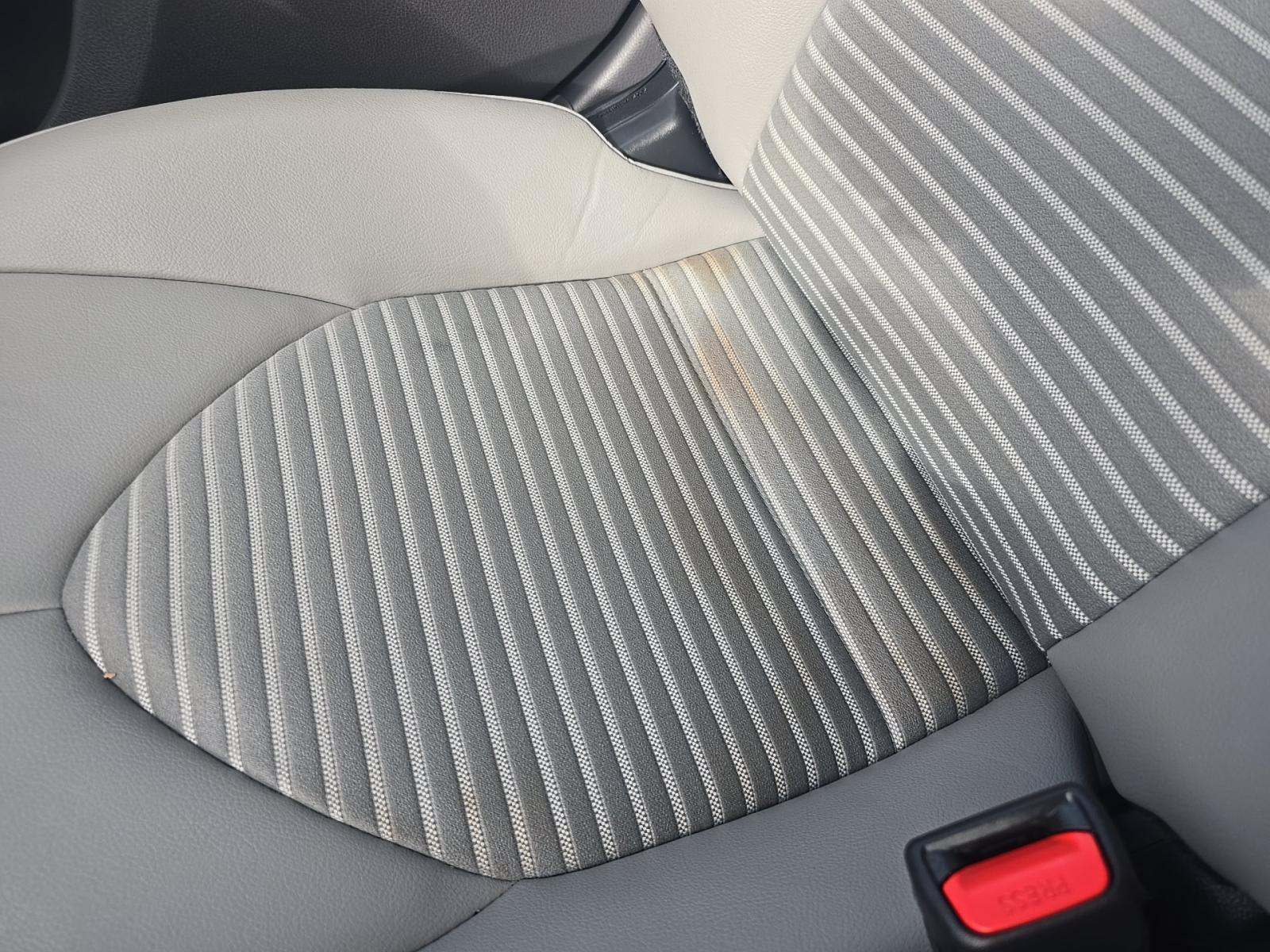 2024 Toyota Camry SE FWD