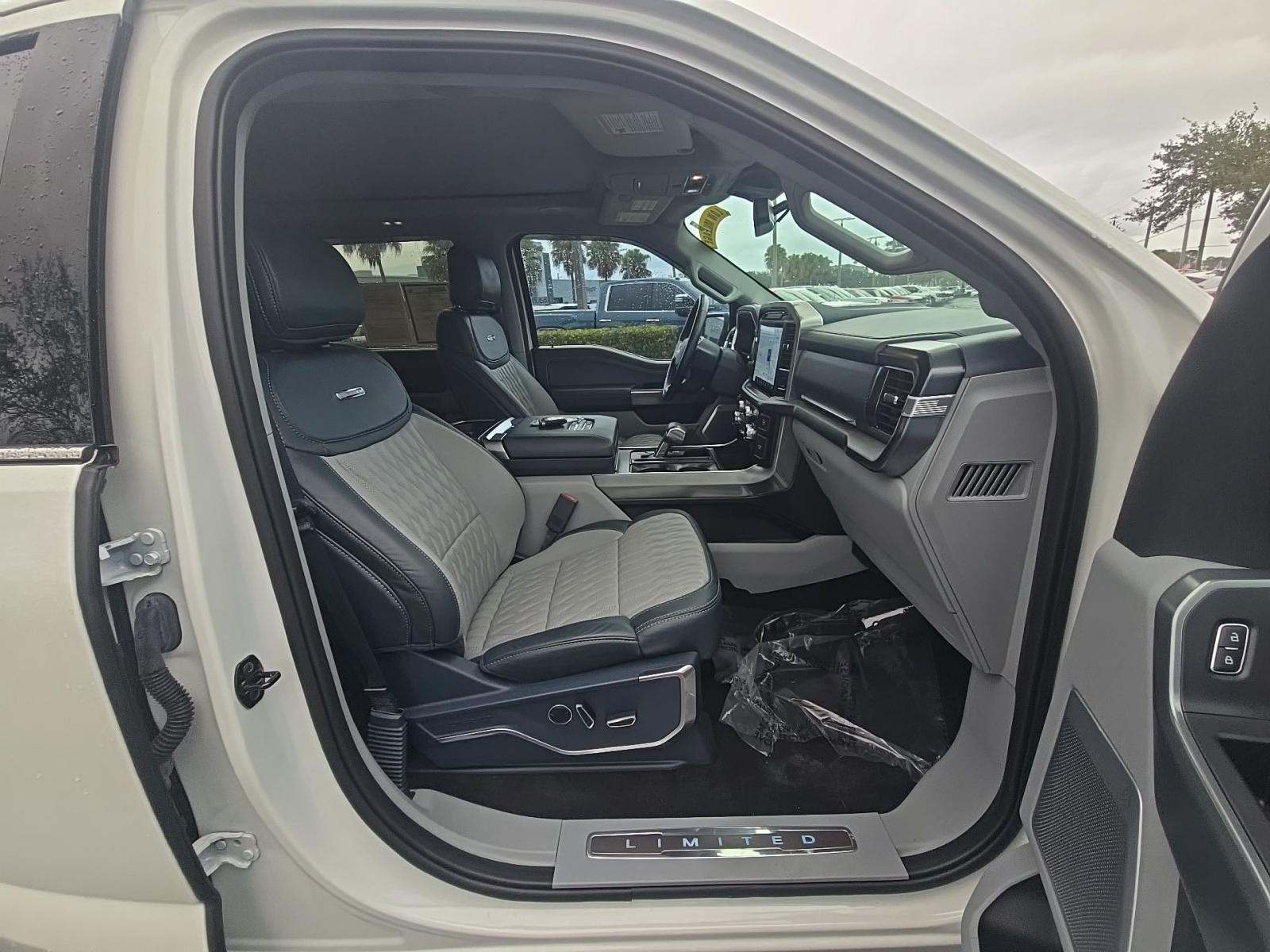 2022 Ford F-150 Hybrid Limited AWD