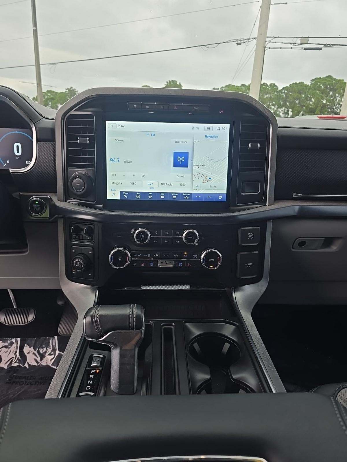 2022 Ford F-150 Hybrid Limited AWD