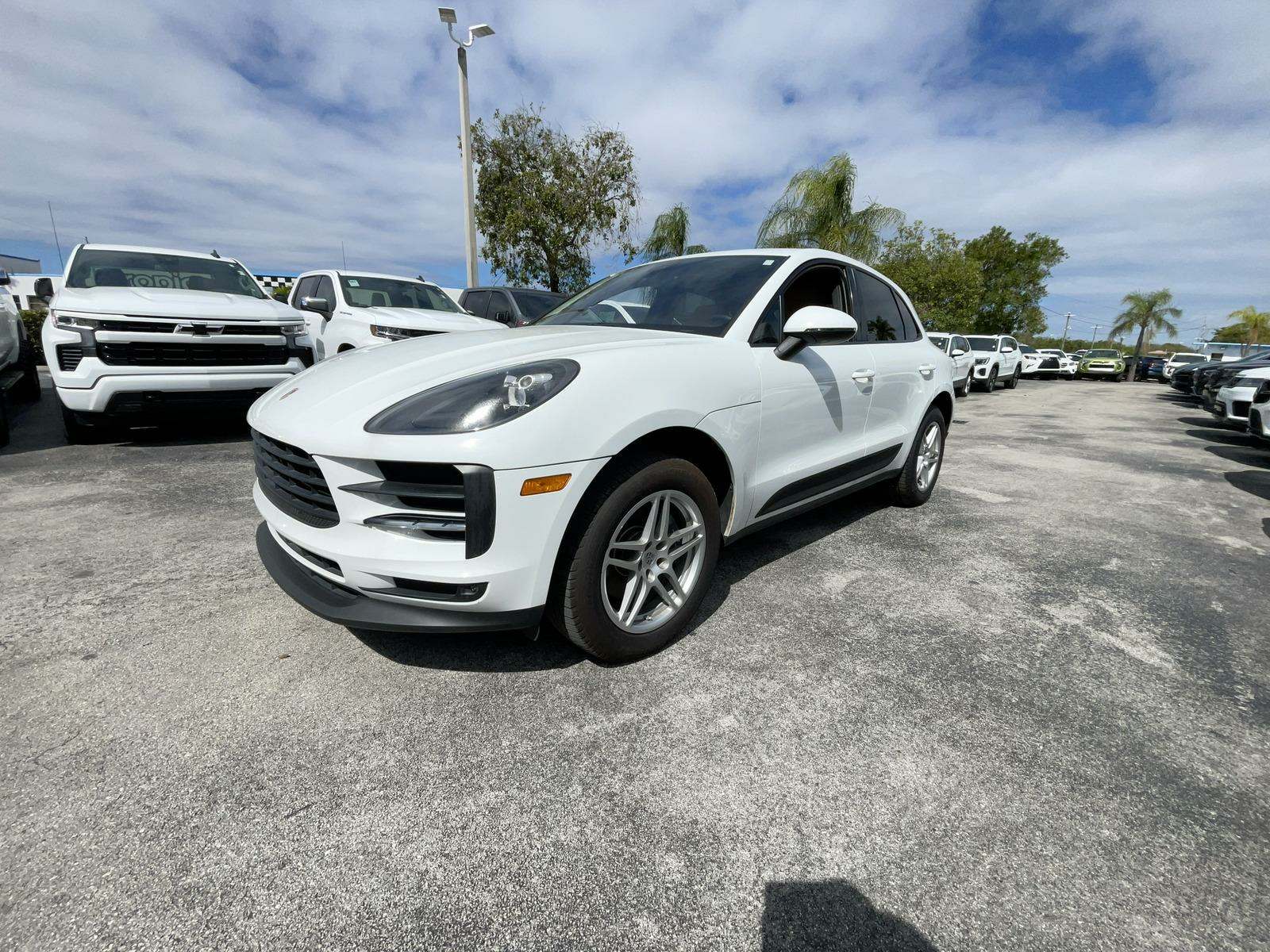 2019 Porsche Macan 4D SUV AWD