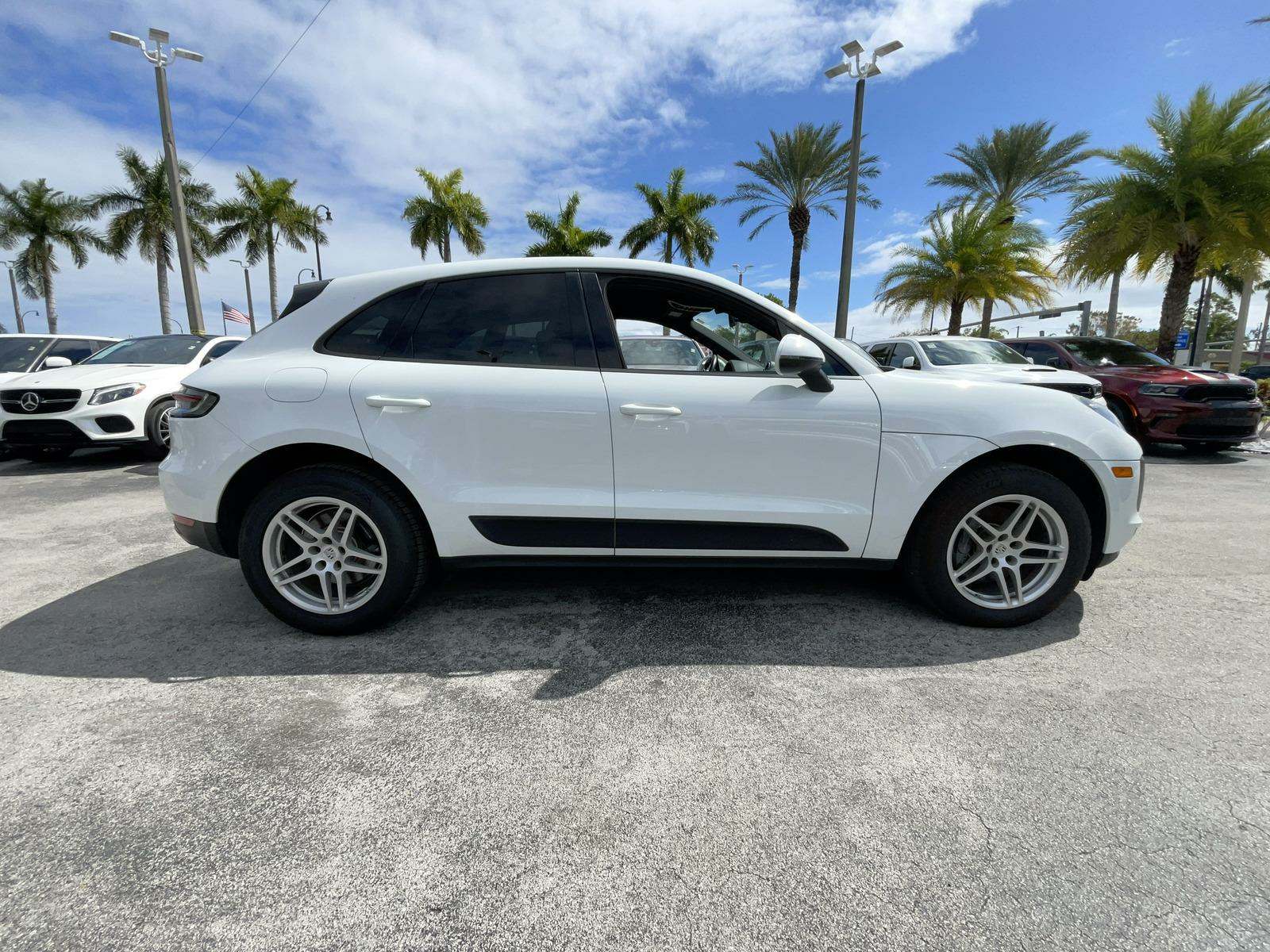 2019 Porsche Macan 4D SUV AWD