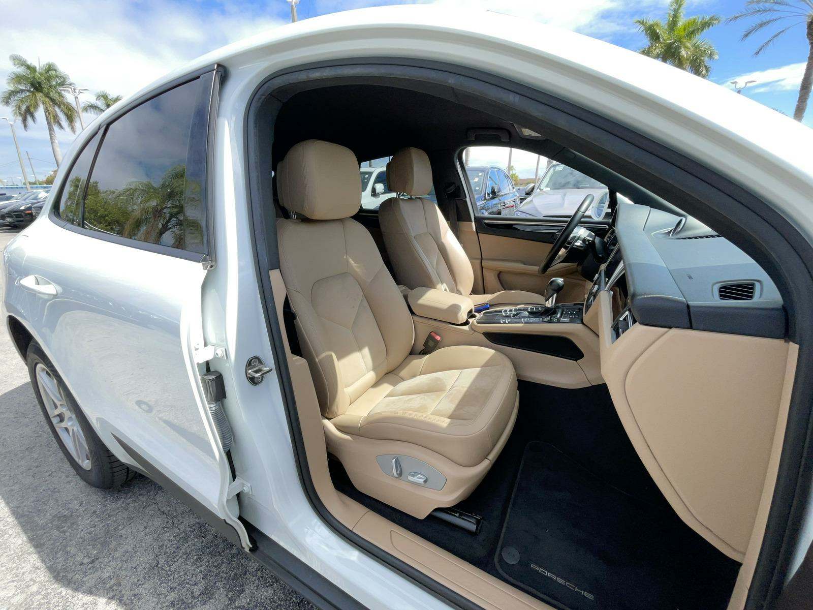 2019 Porsche Macan 4D SUV AWD