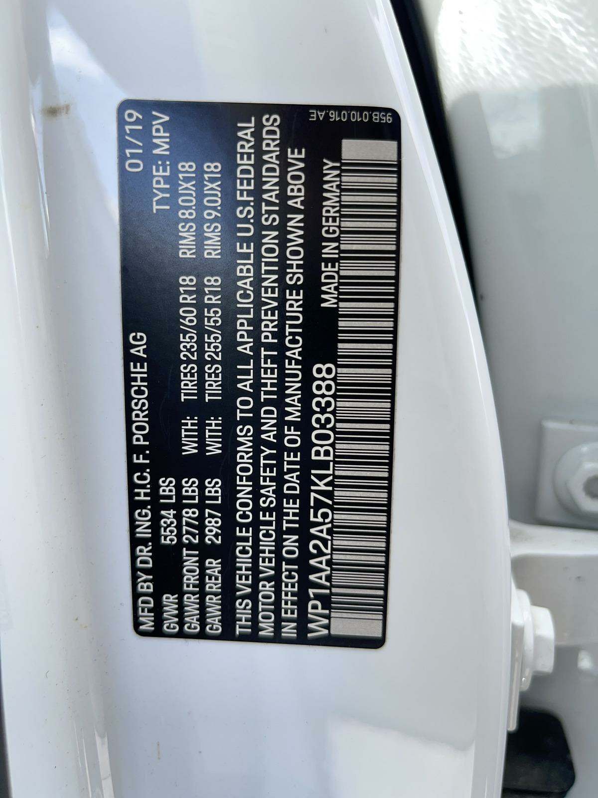 2019 Porsche Macan 4D SUV AWD