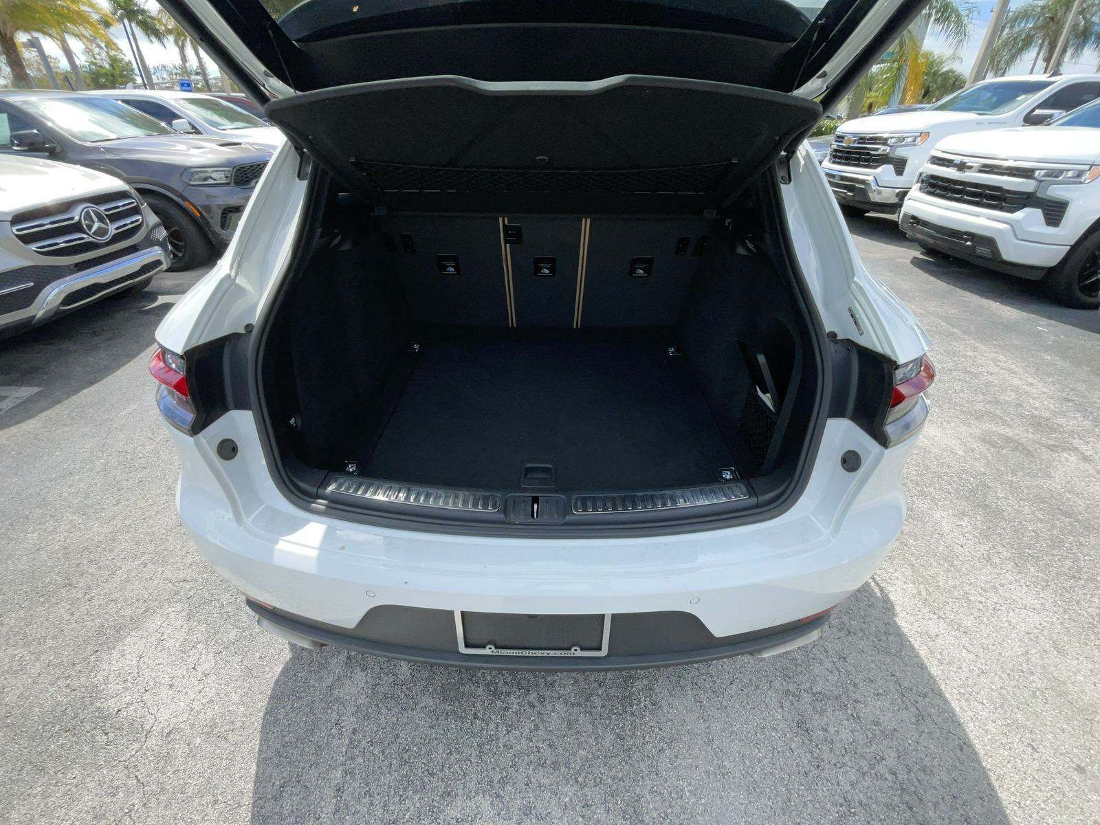 2019 Porsche Macan 4D SUV AWD