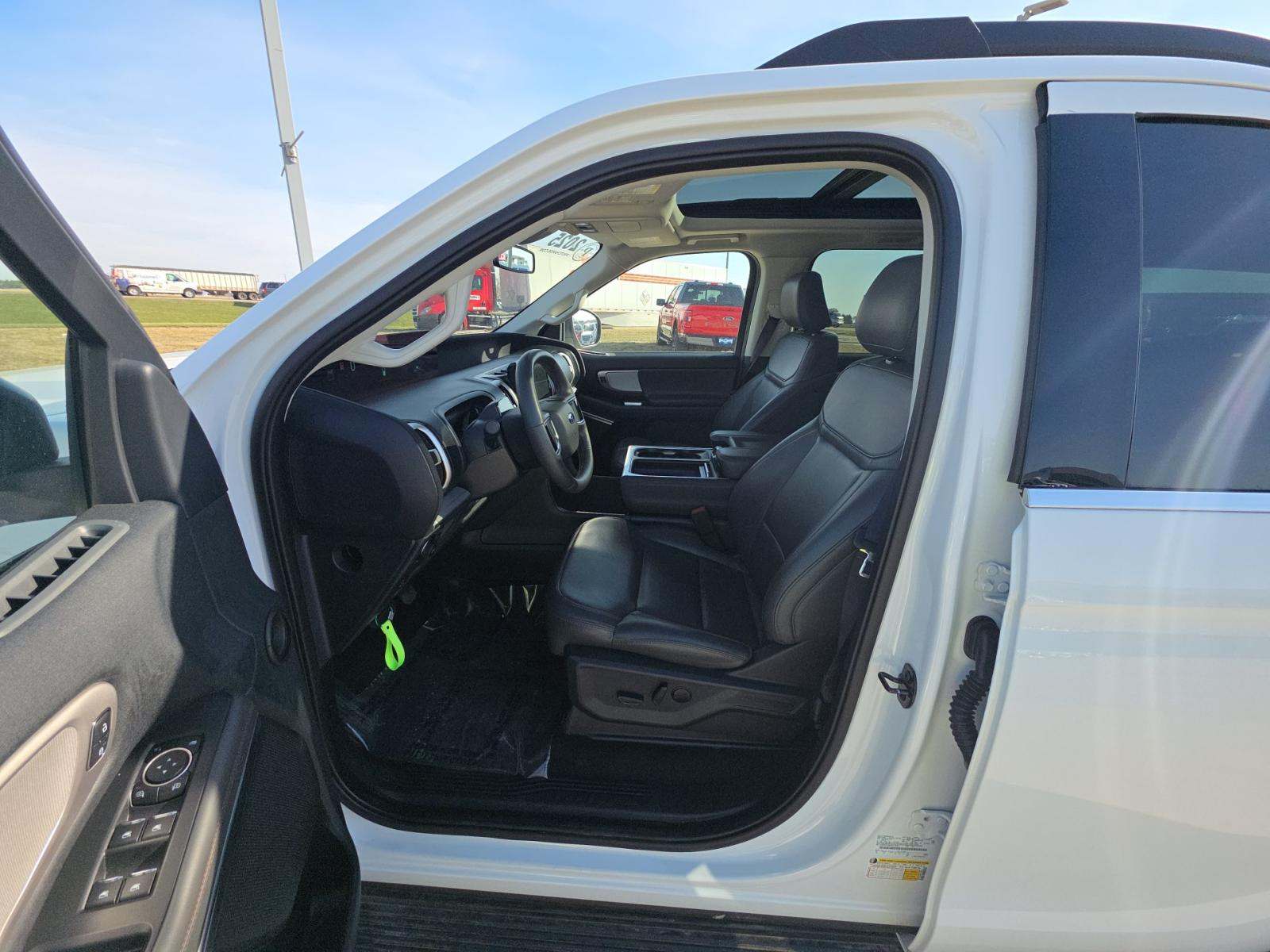FORD EXPEDITION MAX - 2