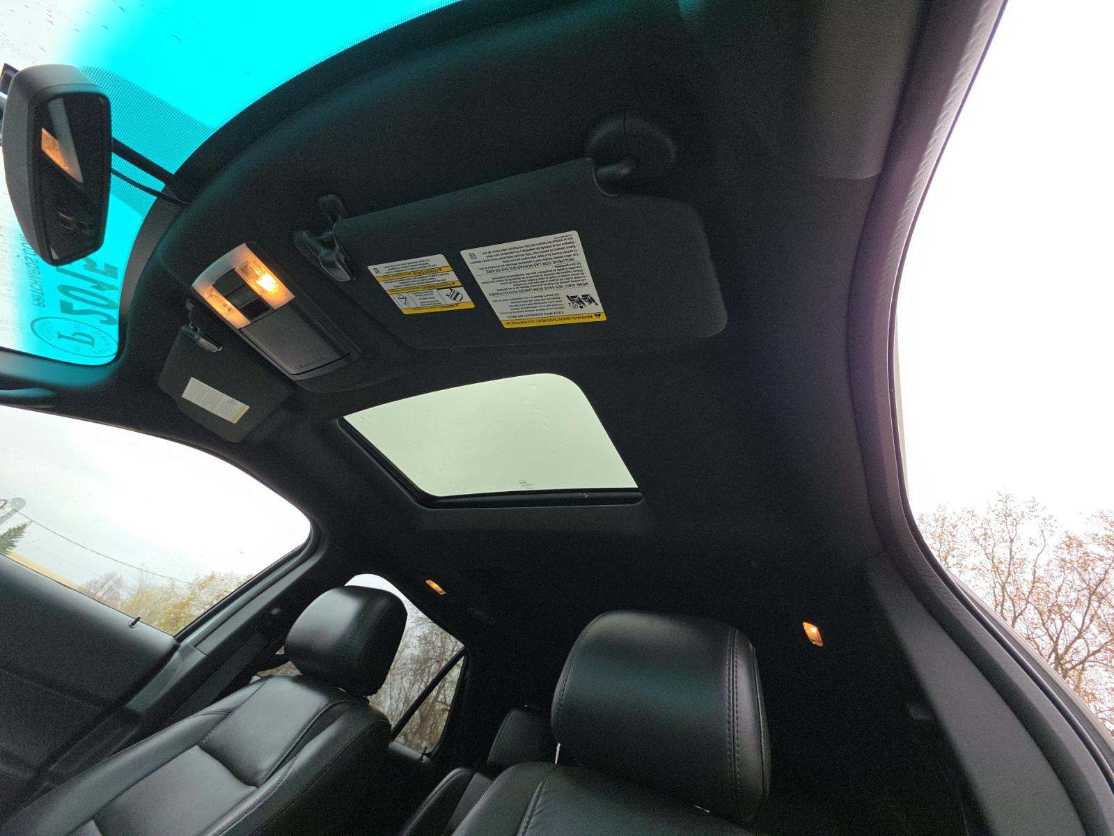 FORD EXPLORER - 7