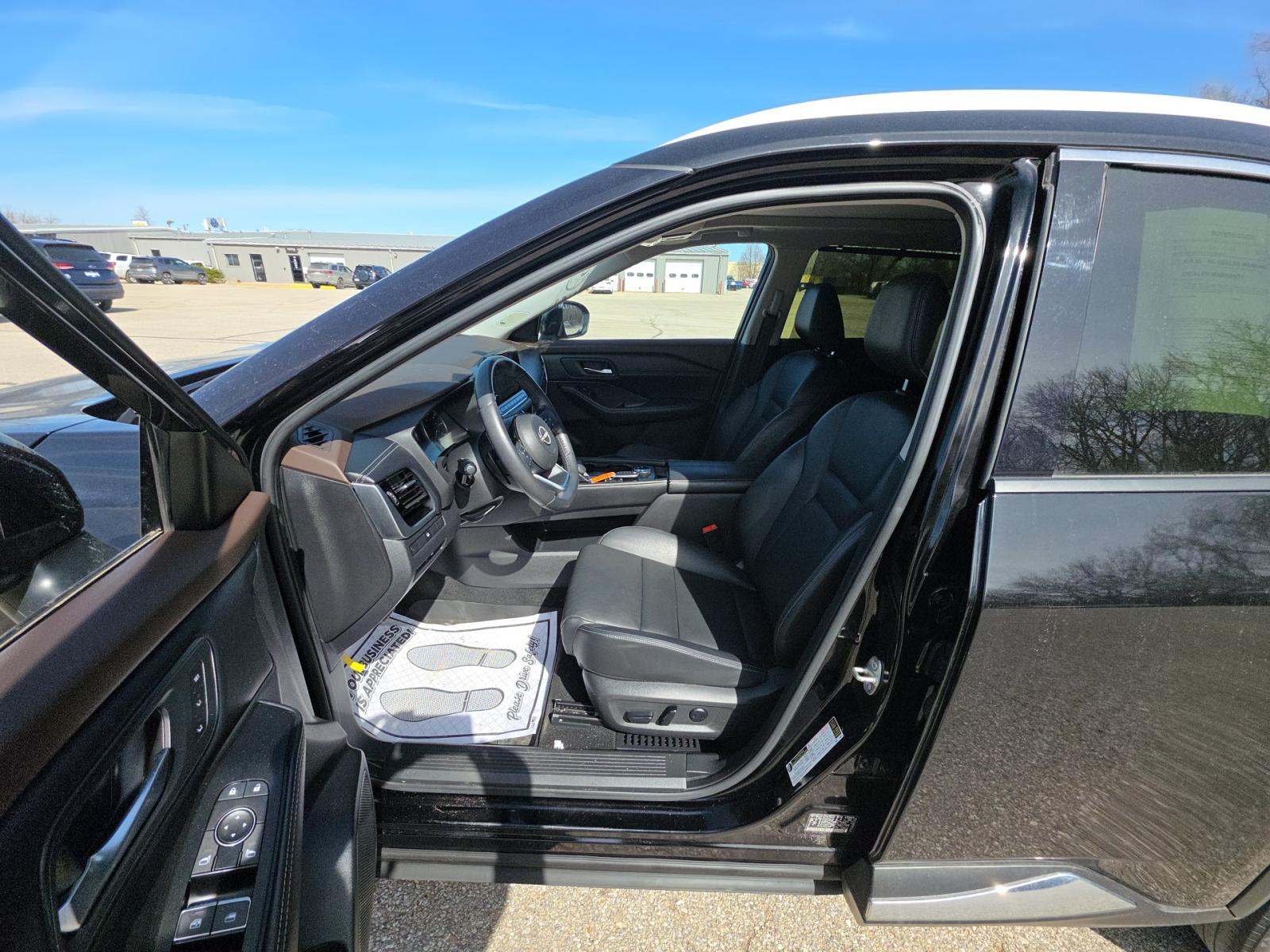 2023 Nissan Rogue SL AWD