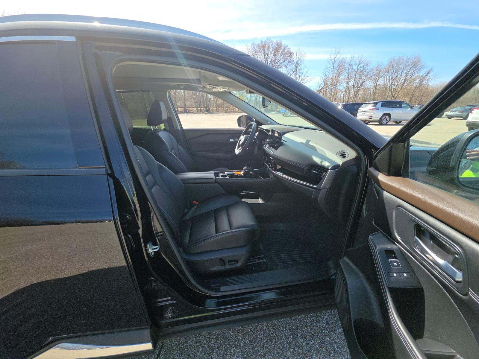 2023 Nissan Rogue SL AWD