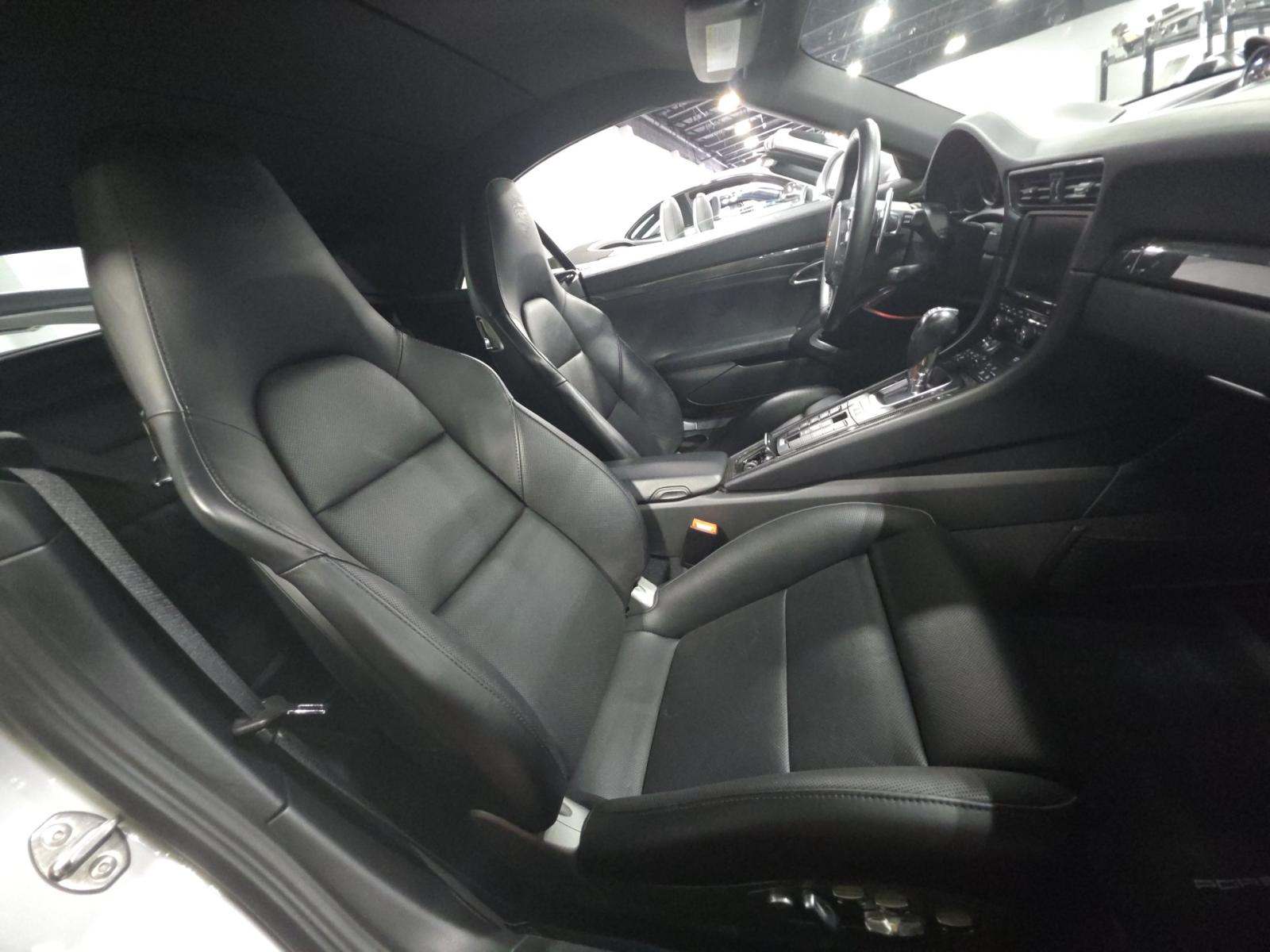 2016 Porsche 911 Turbo S AWD