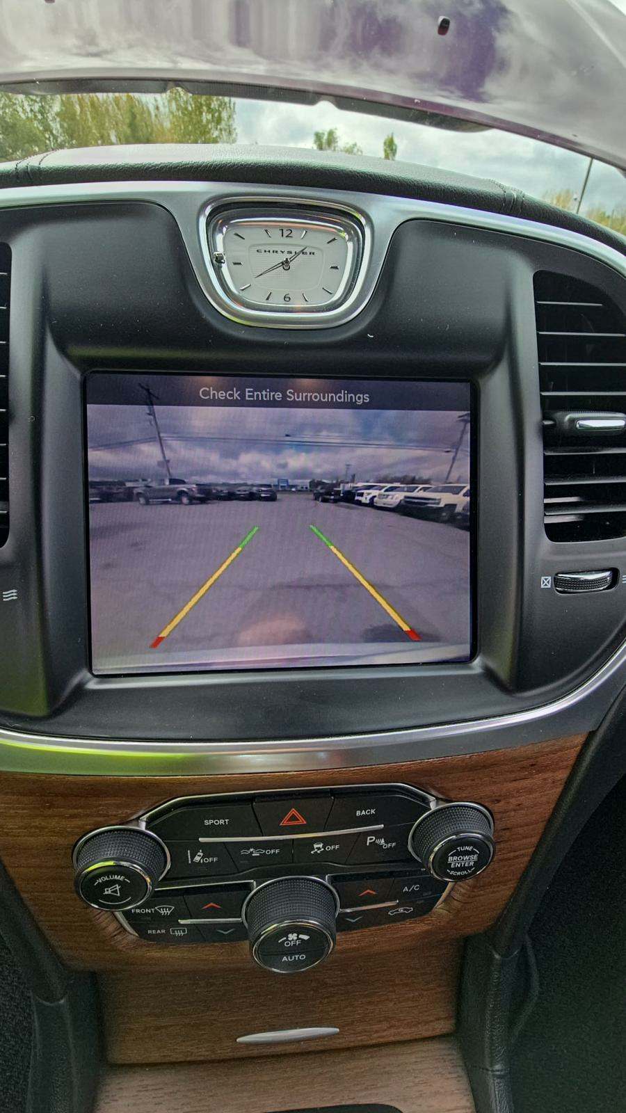 2016 Chrysler 300 C Platinum AWD