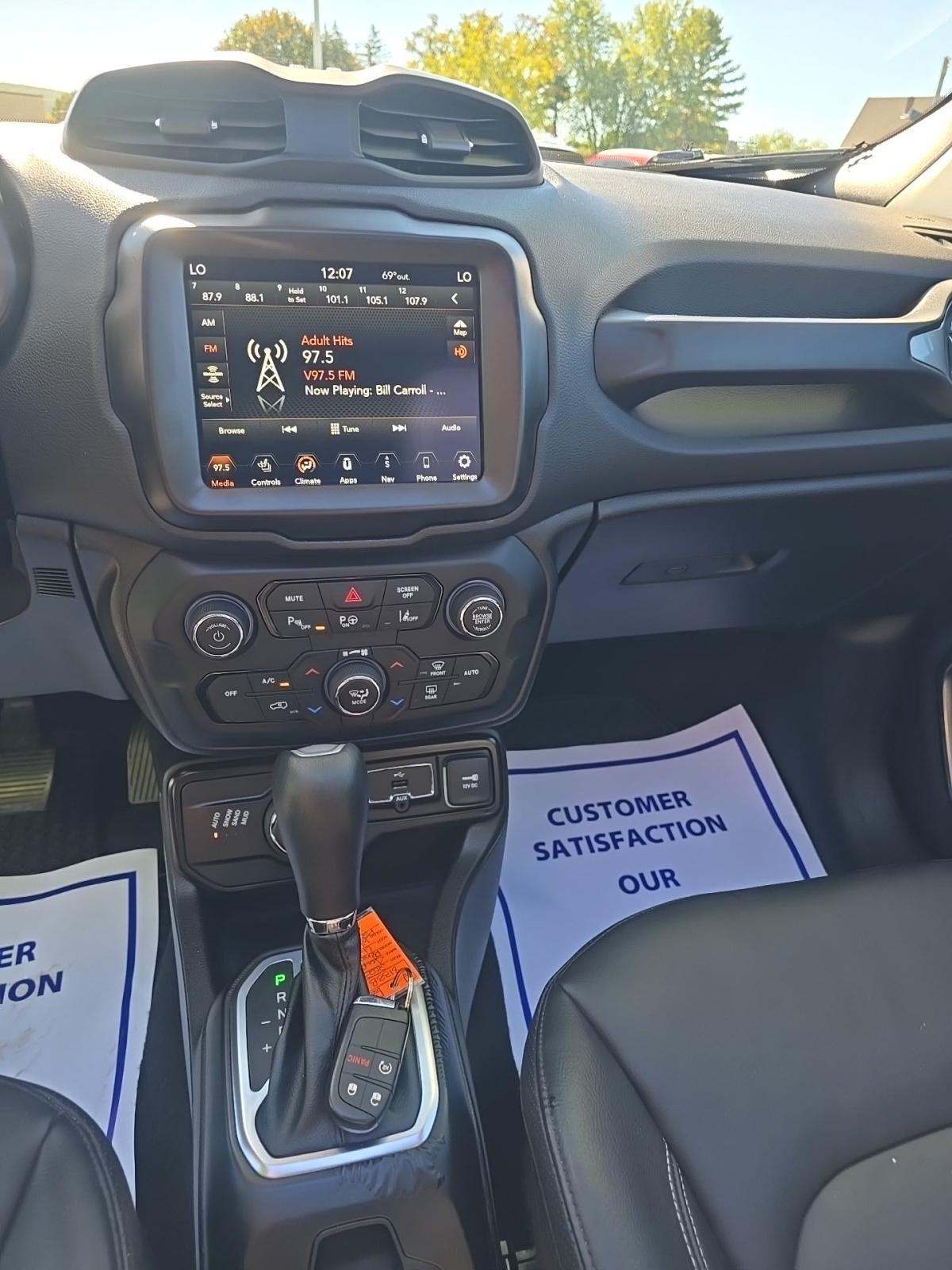 2023 Jeep Renegade Limited AWD