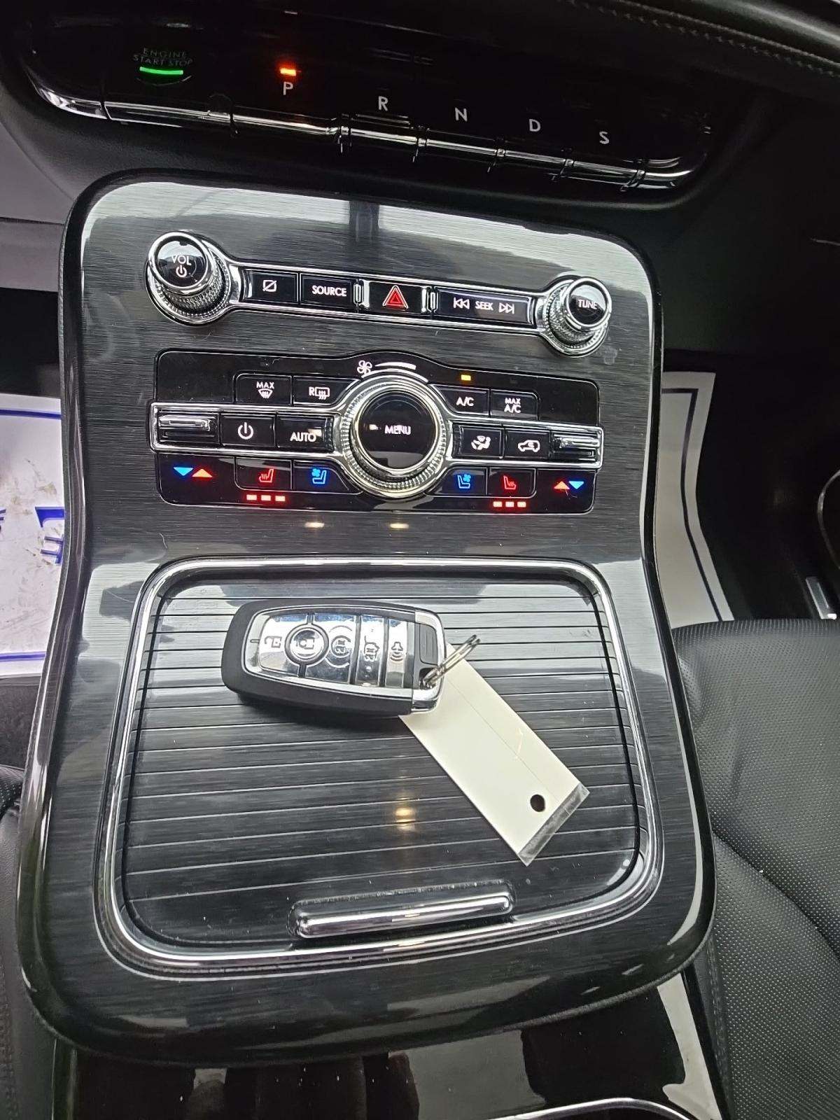 2023 Lincoln Nautilus Reserve AWD