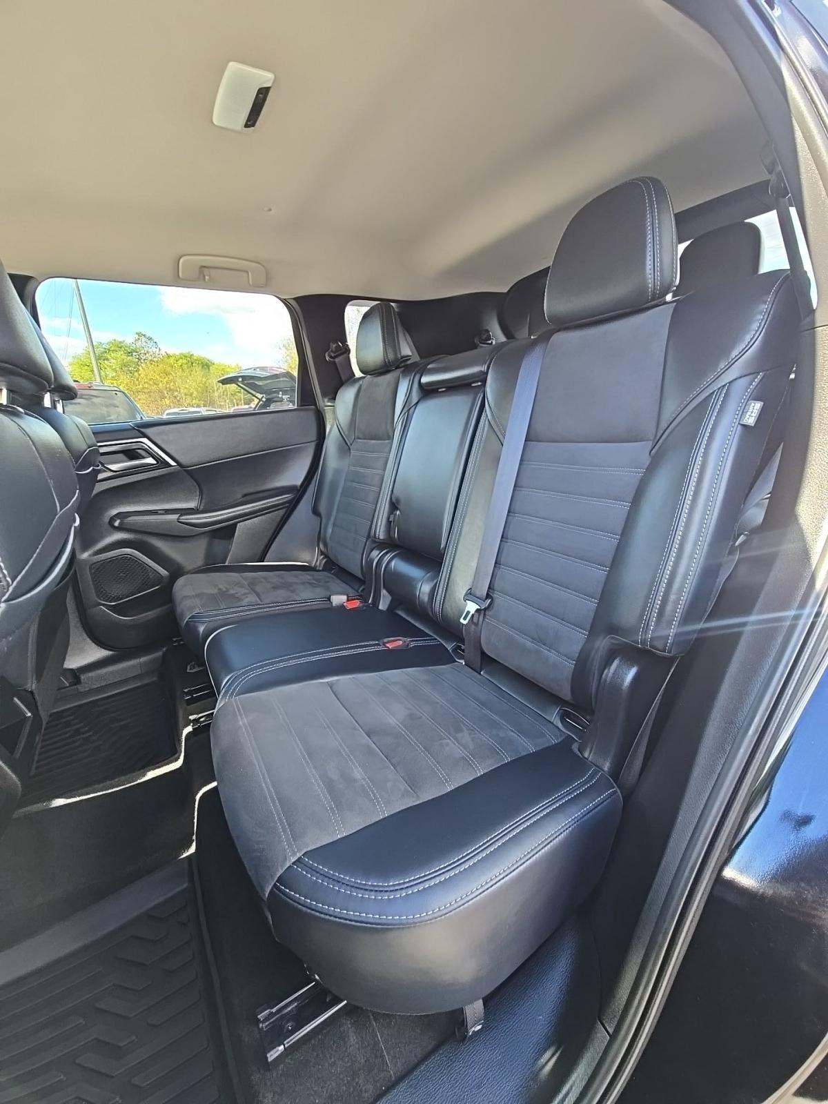 2024 Mitsubishi Outlander SE AWD