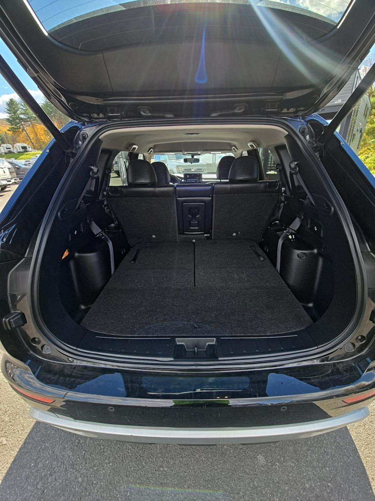 2024 Mitsubishi Outlander SE AWD