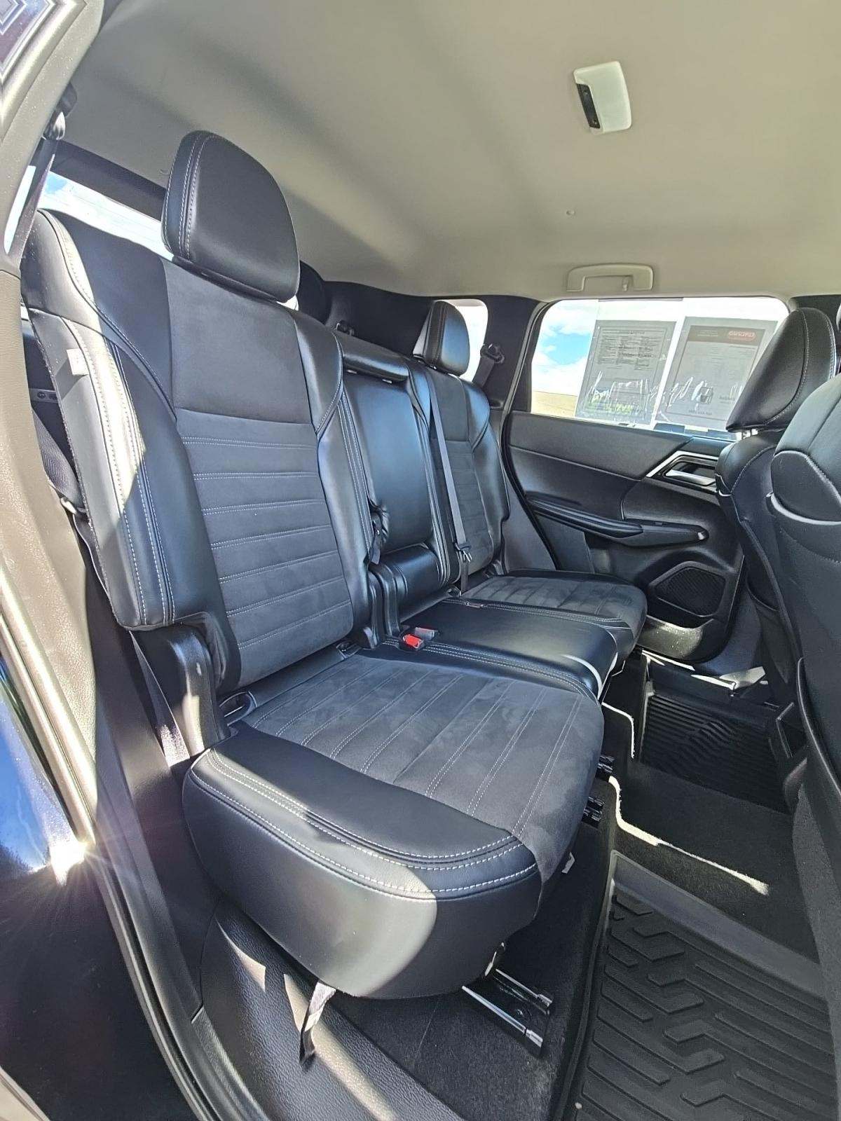 2024 Mitsubishi Outlander SE AWD