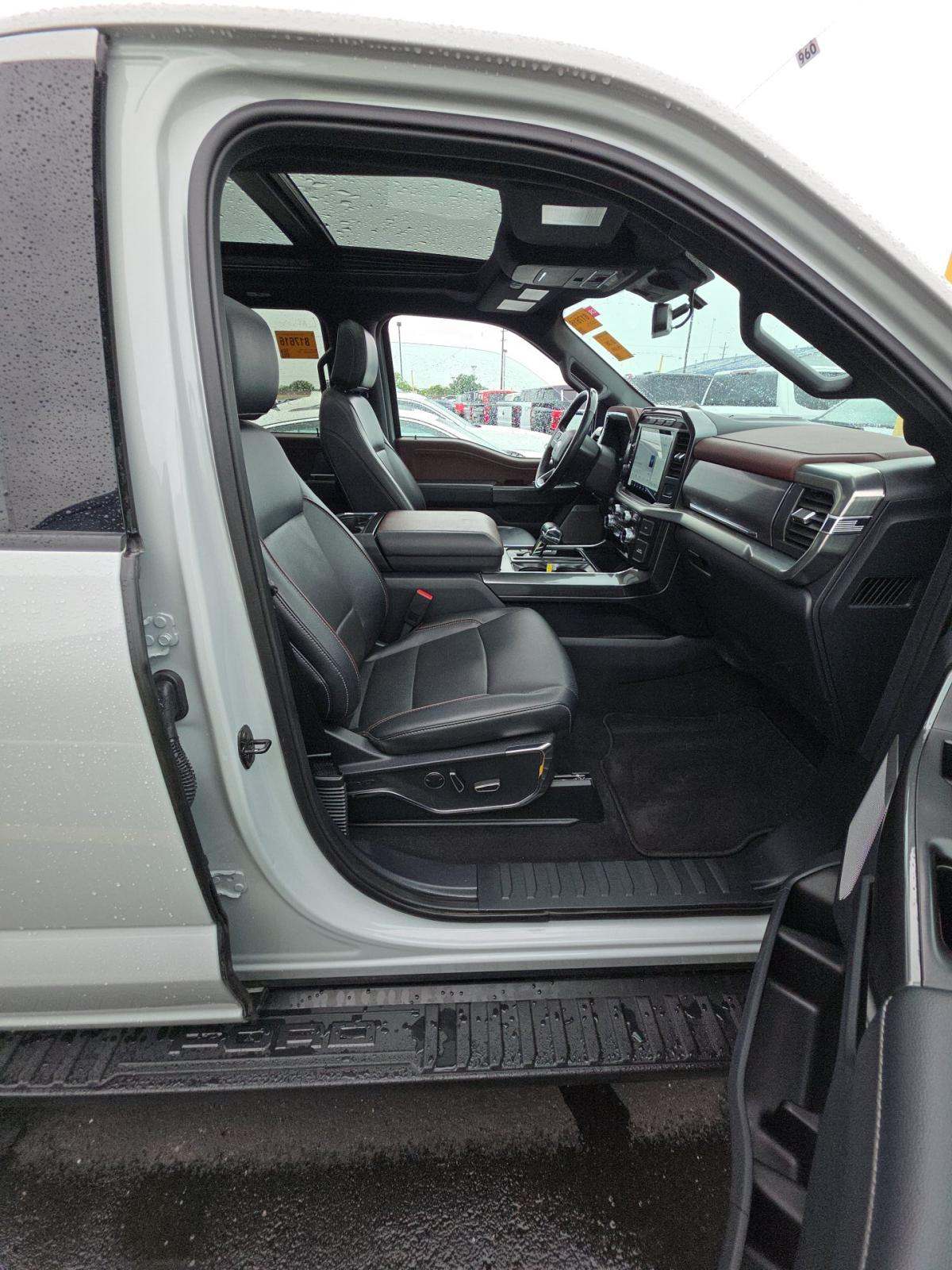2023 Ford F-150 Lariat AWD