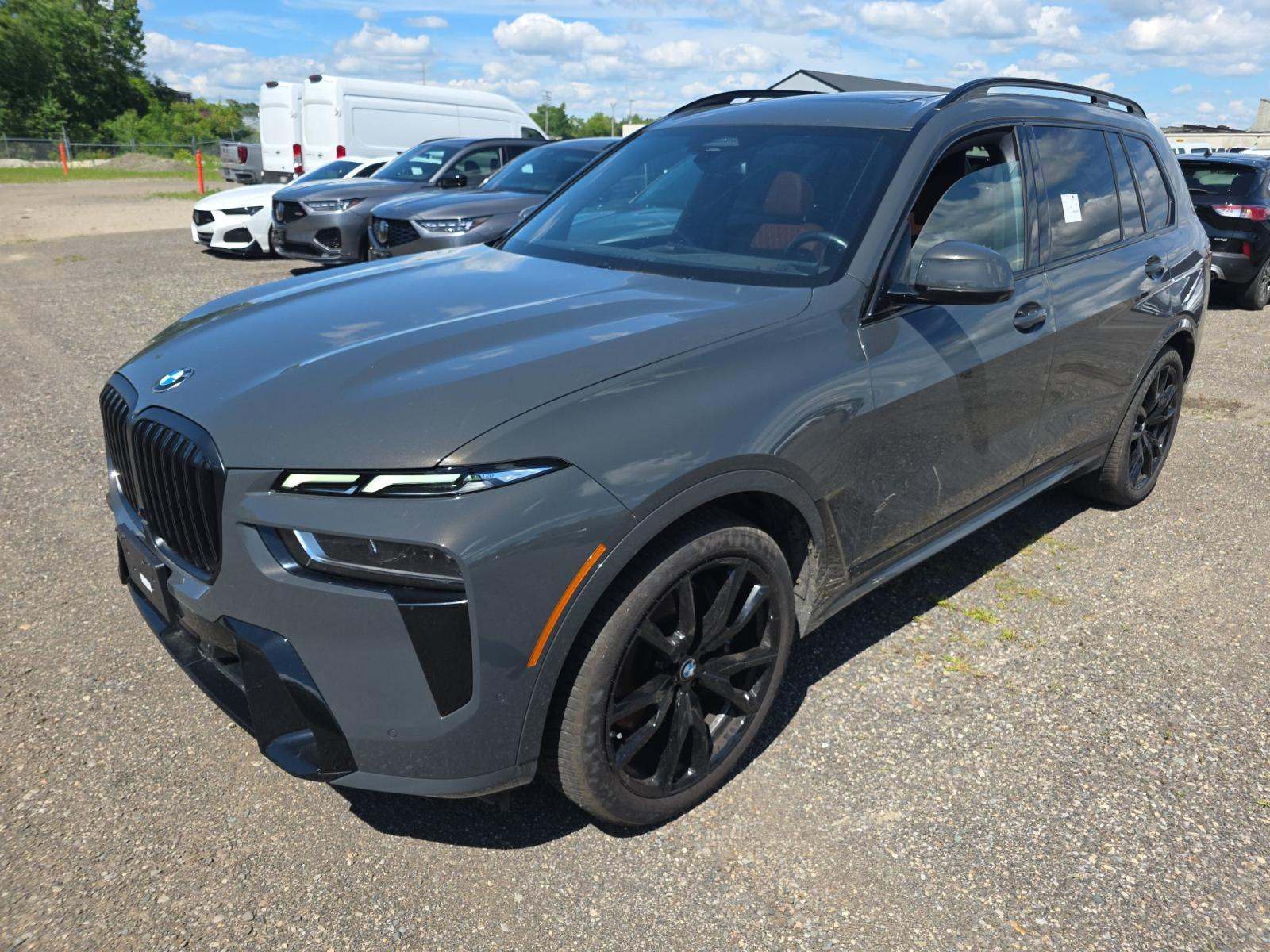 2023 BMW X7 xDrive40i AWD