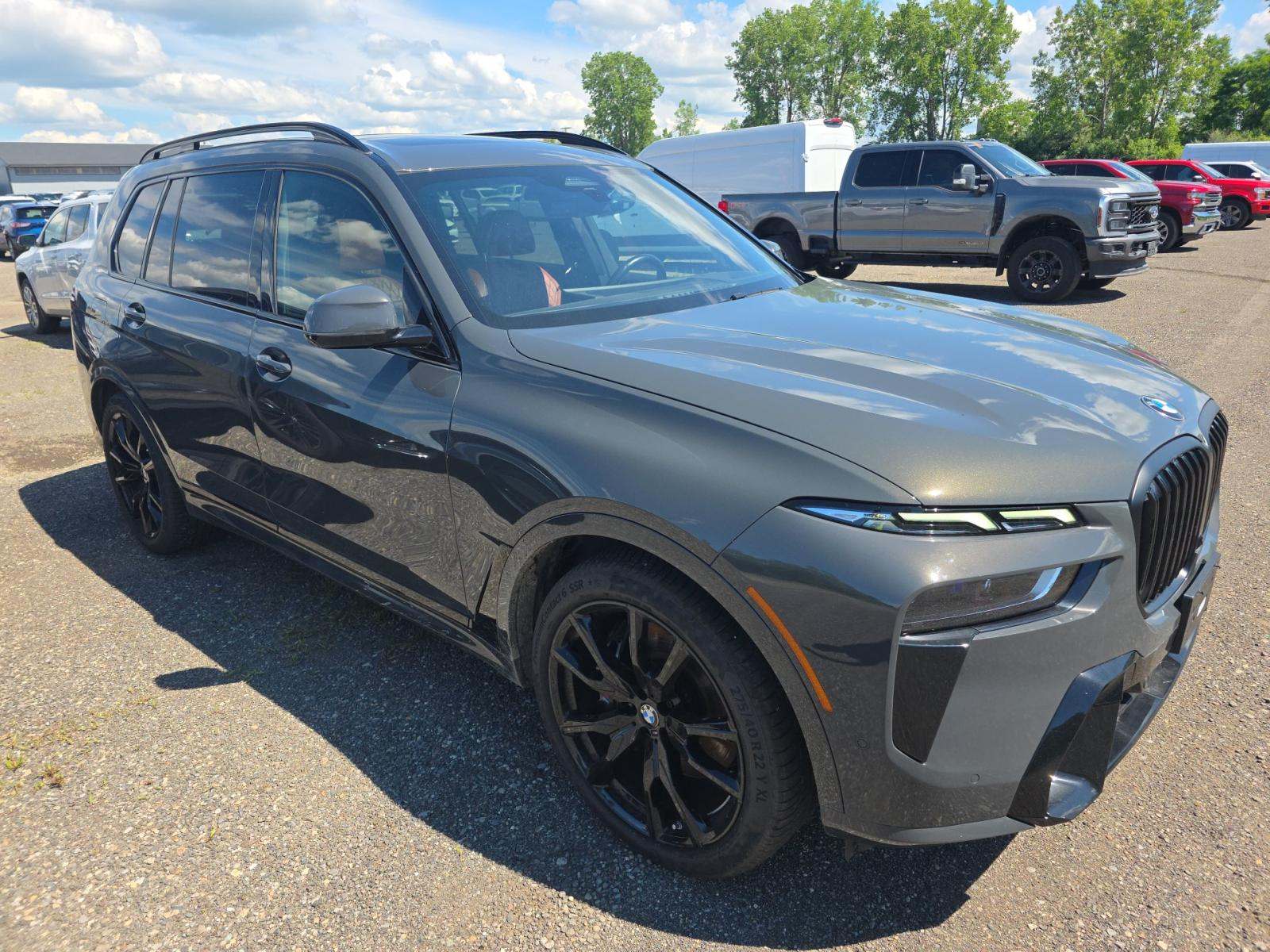 2023 BMW X7 xDrive40i AWD