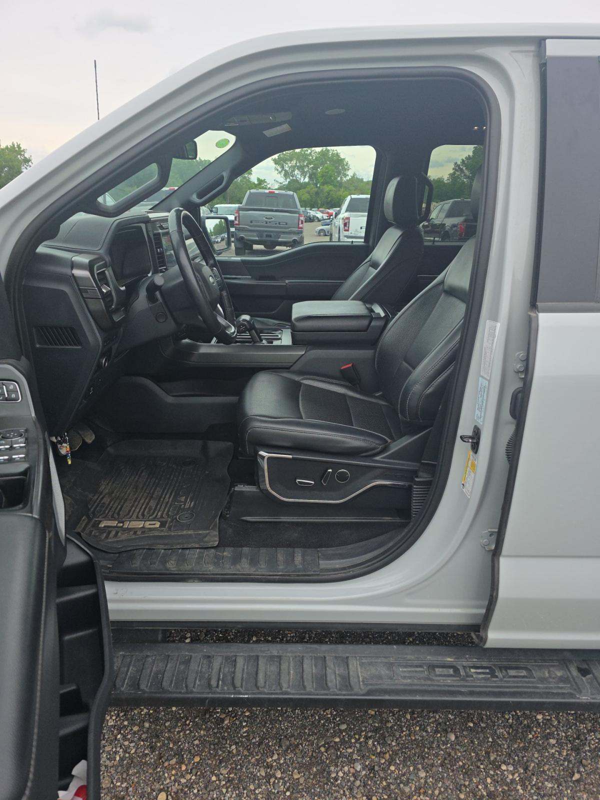 2024 Ford F-150 Hybrid Lariat AWD