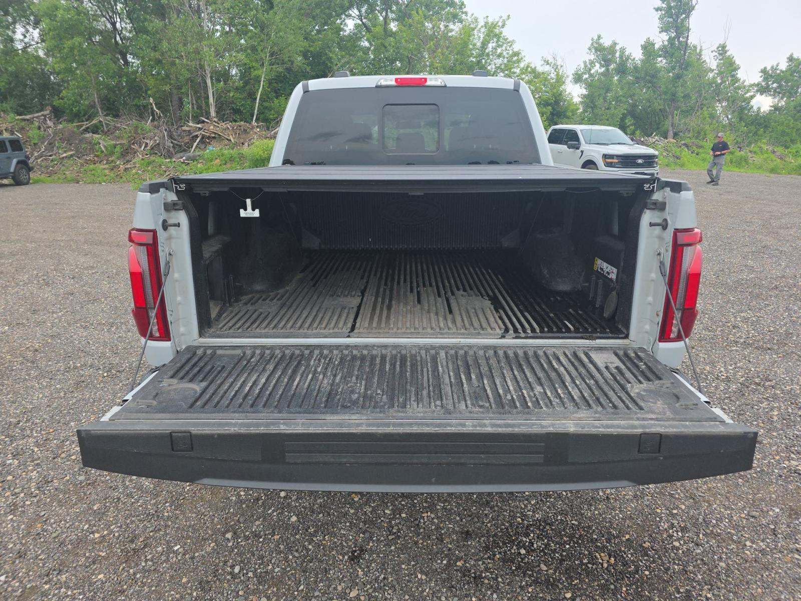 2024 Ford F-150 Hybrid Lariat AWD