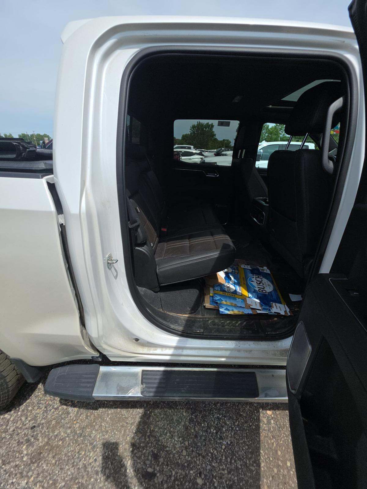 2022 Chevrolet Silverado 1500 High Country AWD