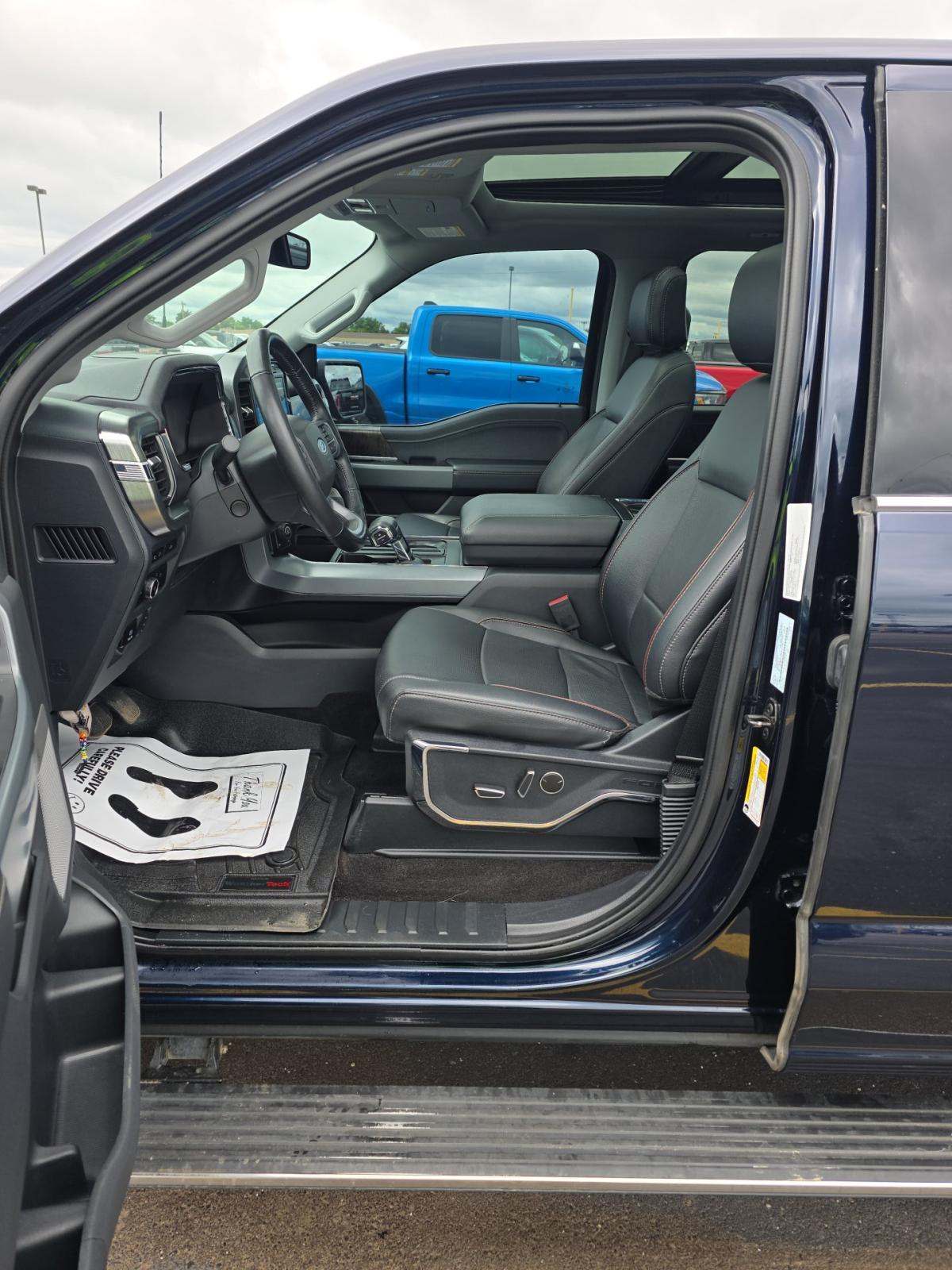 2023 Ford F-150 Lariat AWD