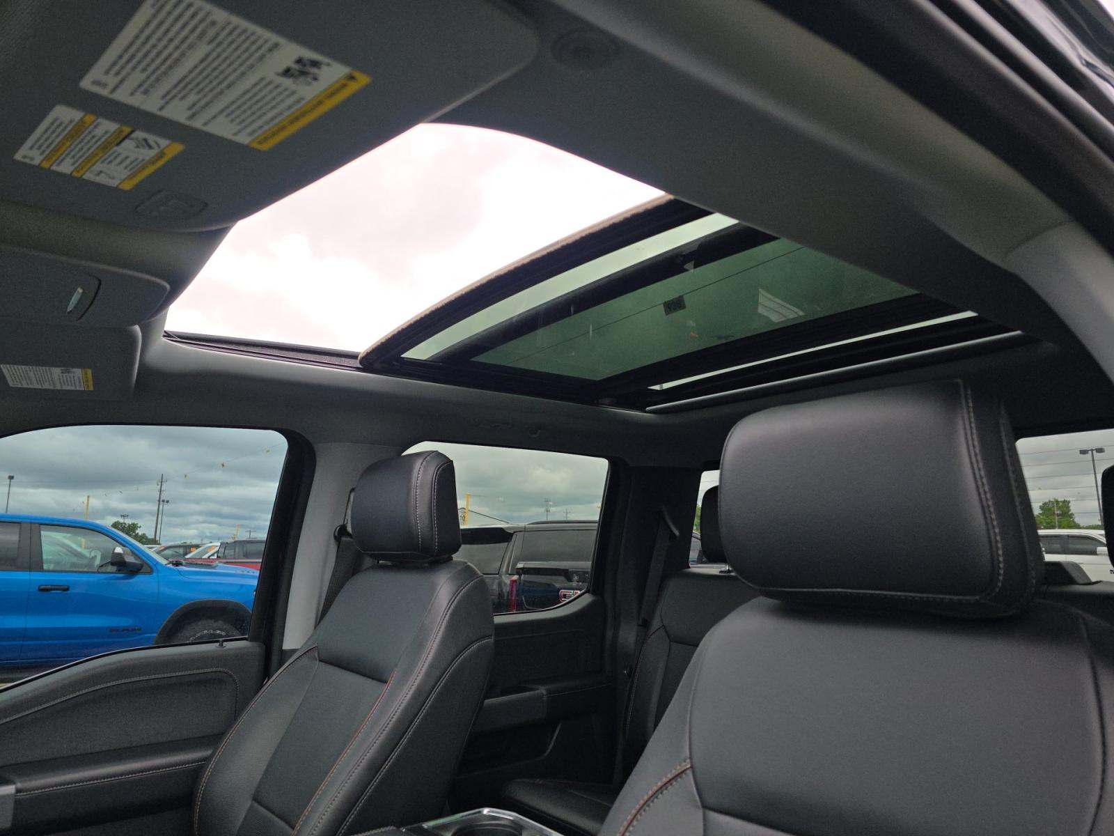 2023 Ford F-150 Lariat AWD