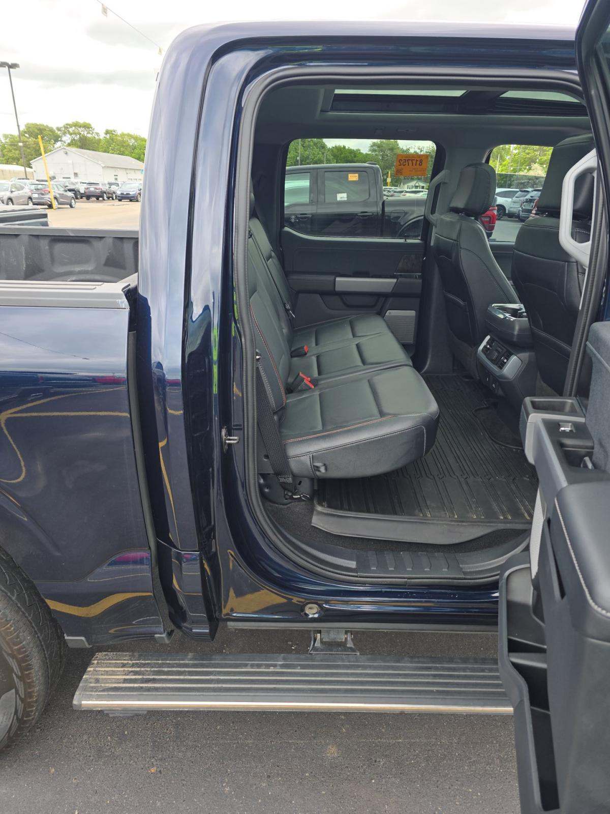 2023 Ford F-150 Lariat AWD