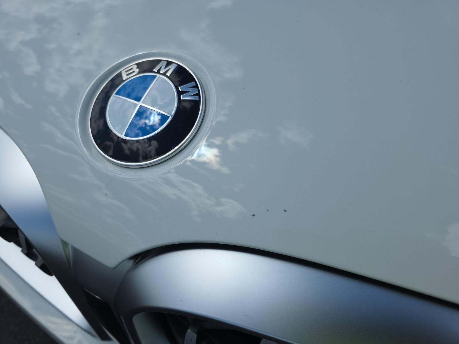 2025 BMW X4 xDrive30i AWD