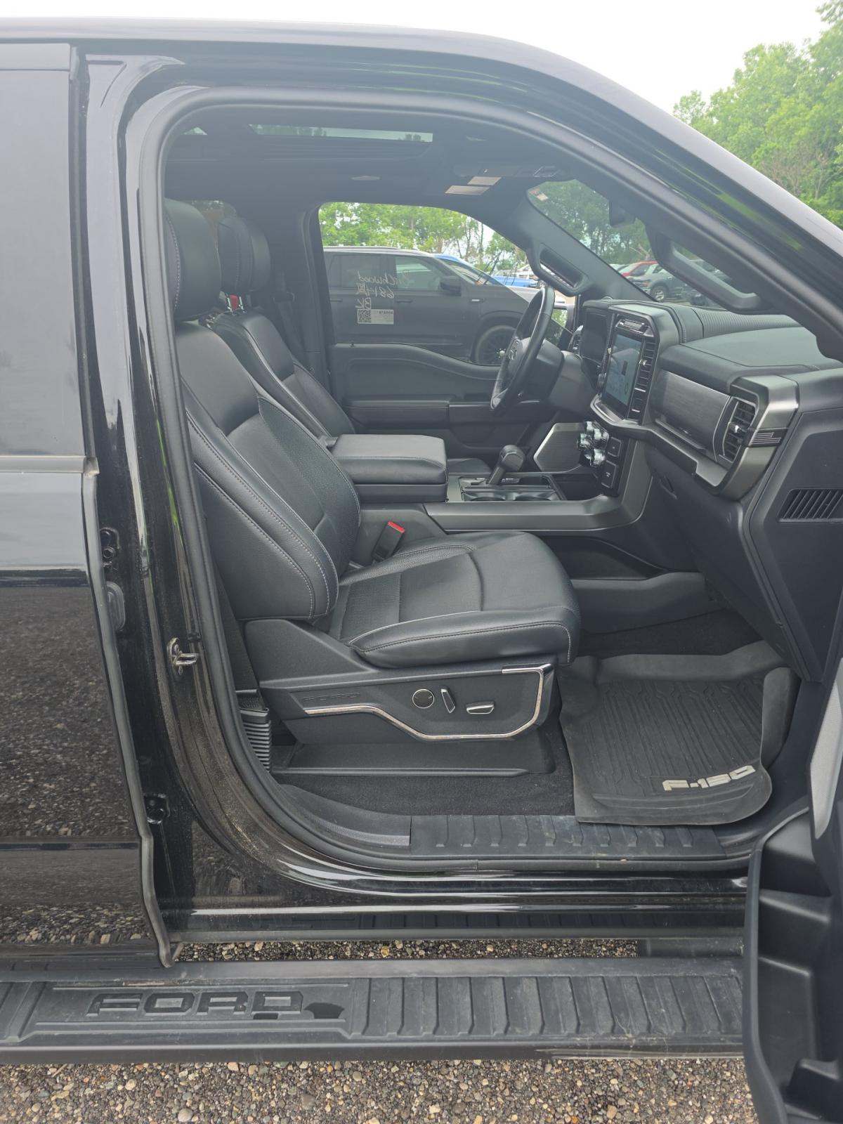 2024 Ford F-150 Hybrid Lariat AWD