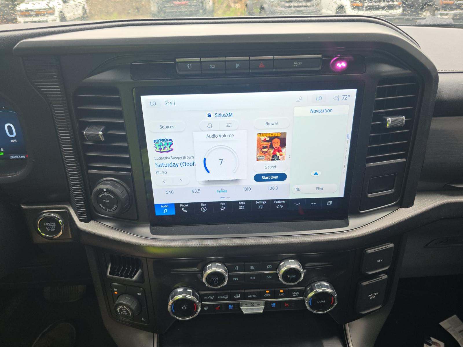 2024 Ford F-150 Hybrid Lariat AWD
