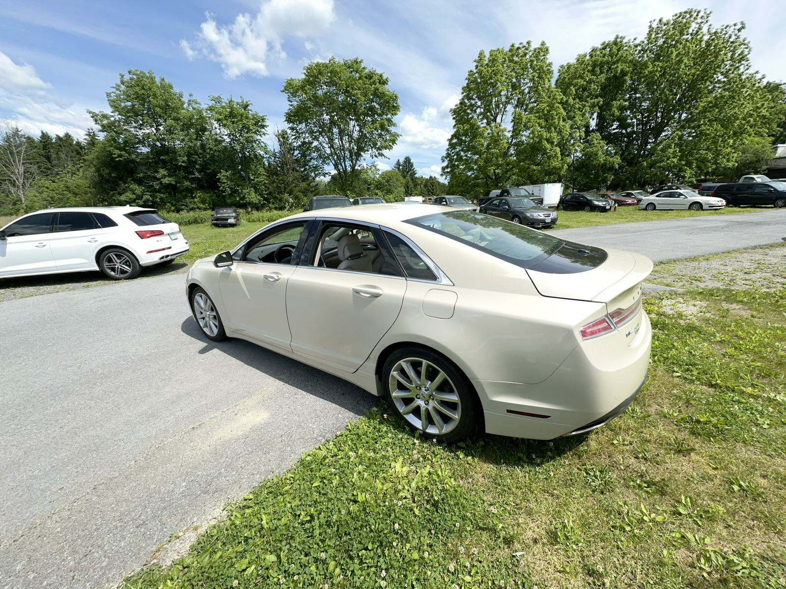 2016 Lincoln MKZ Base AWD