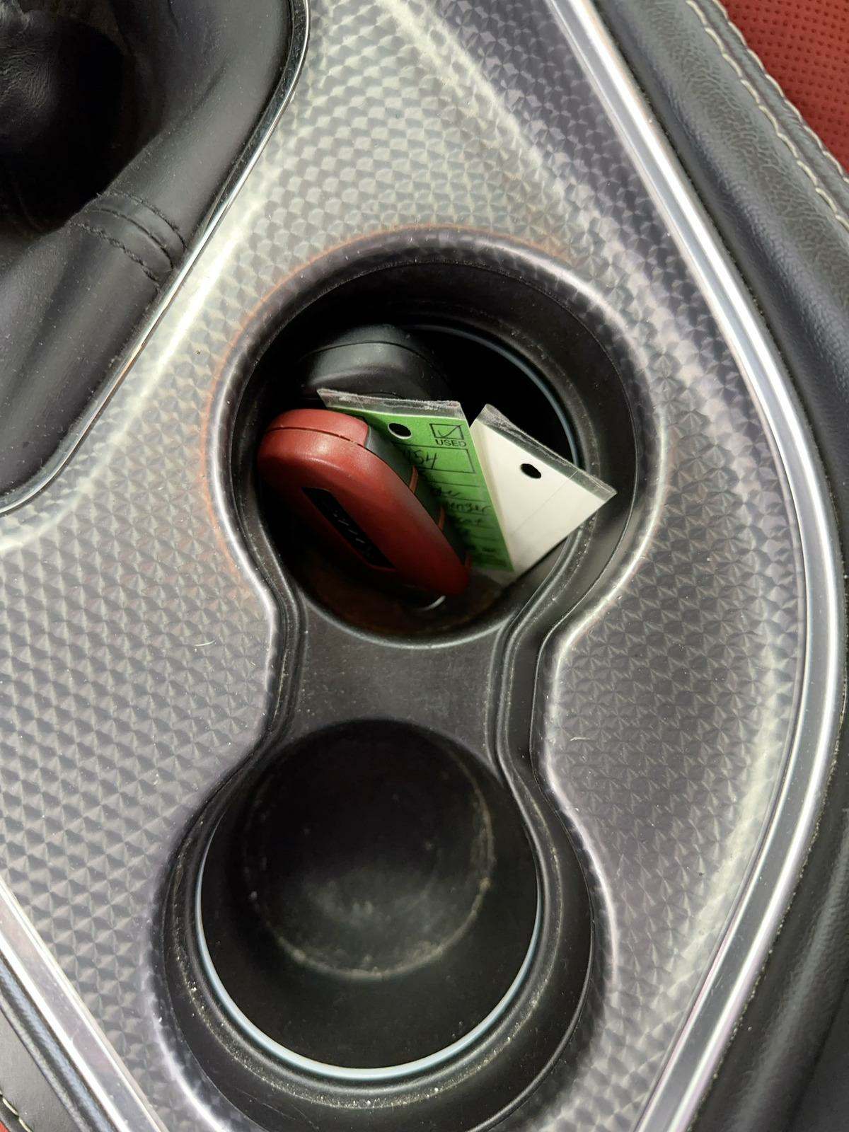 2015 Dodge Challenger SRT Hellcat RWD