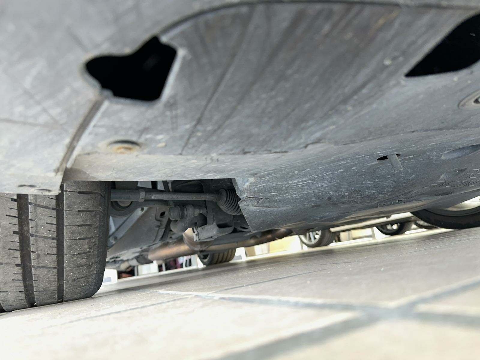 2015 Dodge Challenger SRT Hellcat RWD