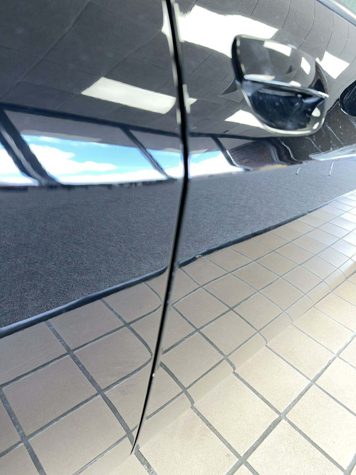 2015 Dodge Challenger SRT Hellcat RWD