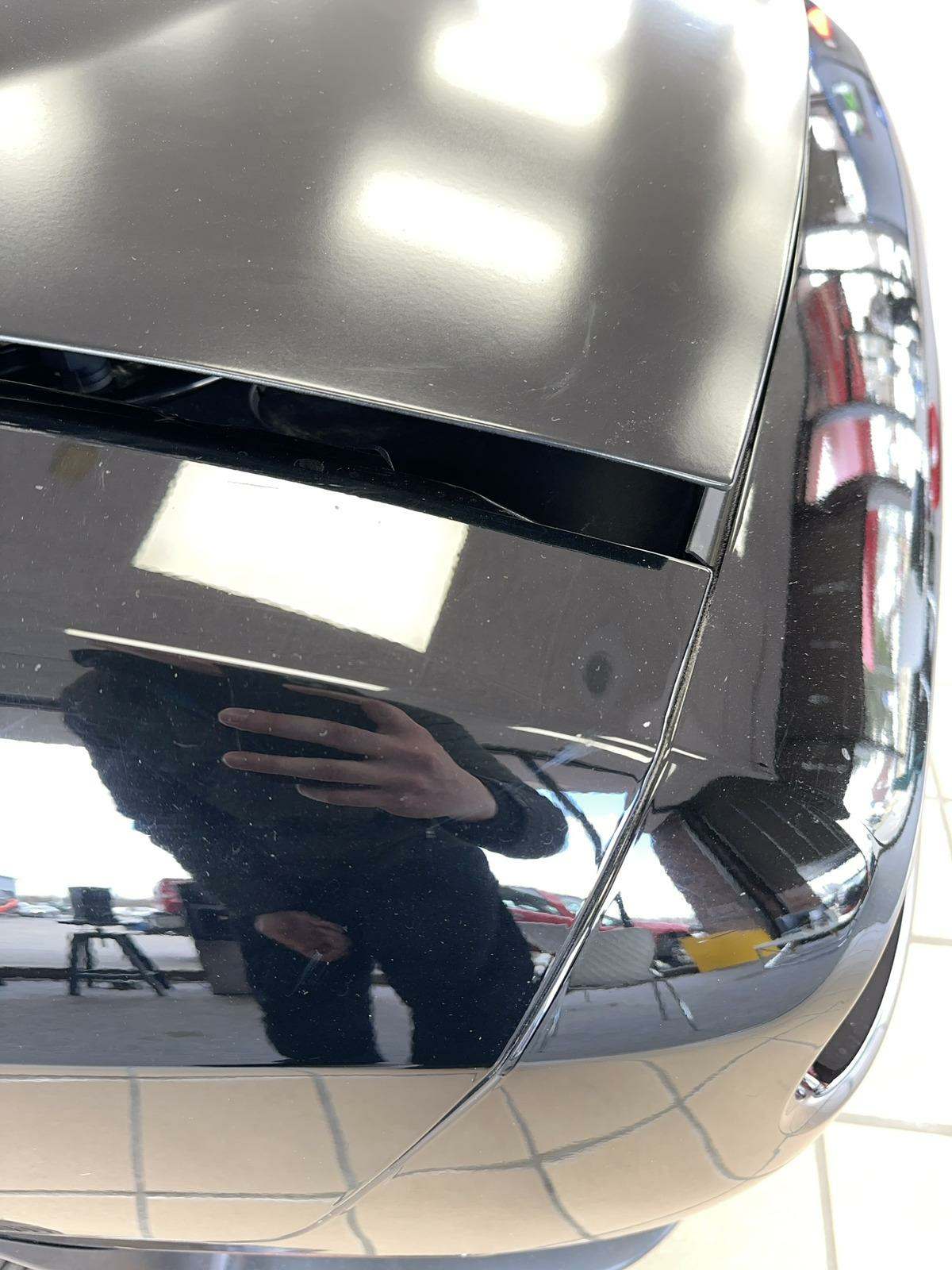 2015 Dodge Challenger SRT Hellcat RWD