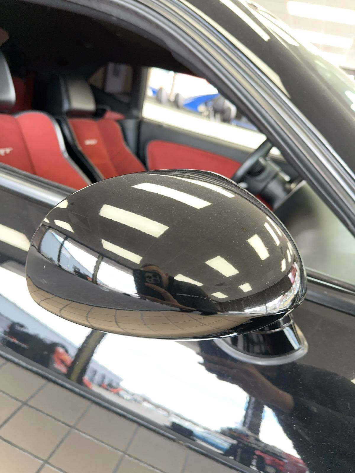 2015 Dodge Challenger SRT Hellcat RWD