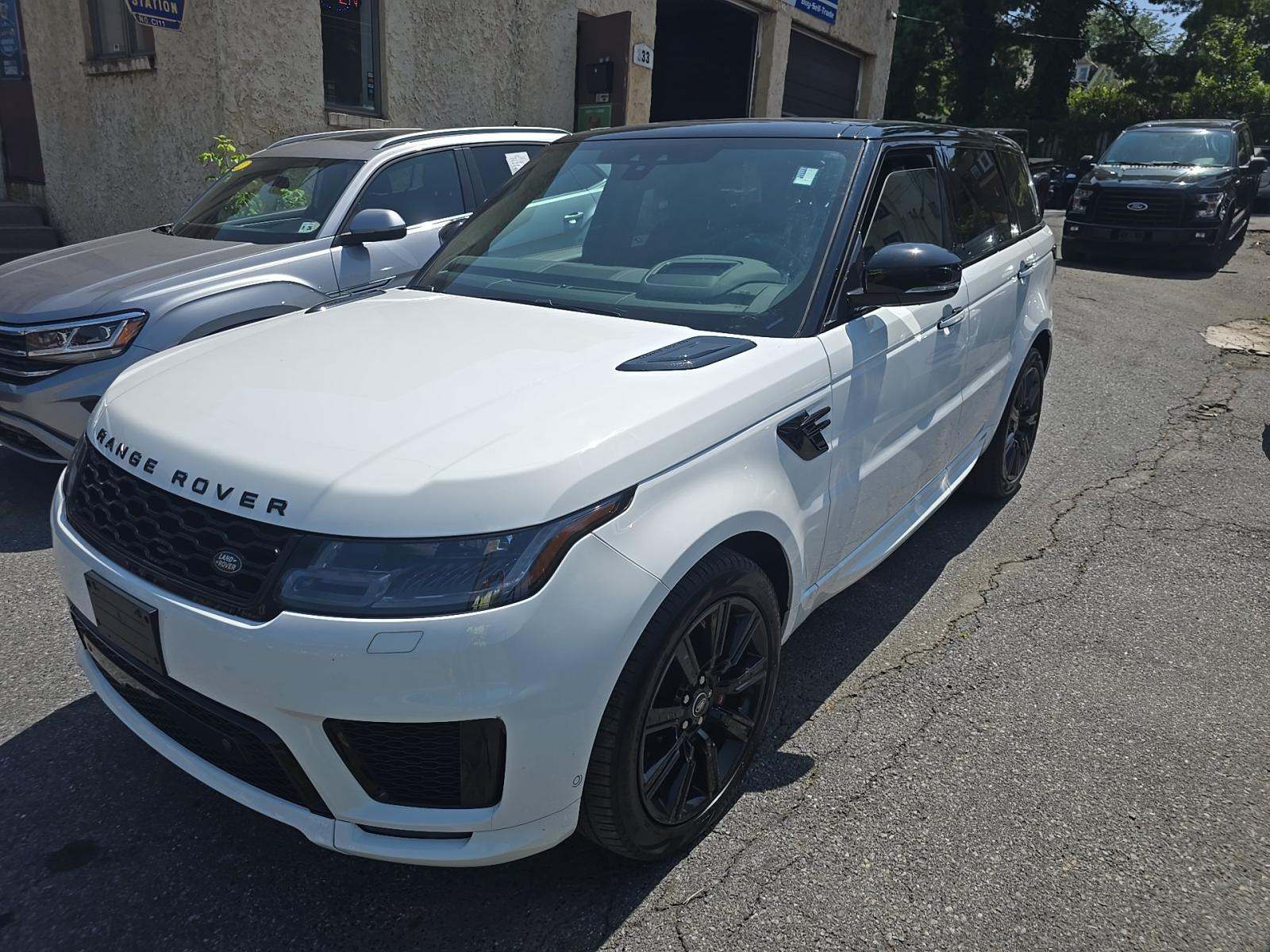 2022 Land Rover Range Rover Sport HST AWD